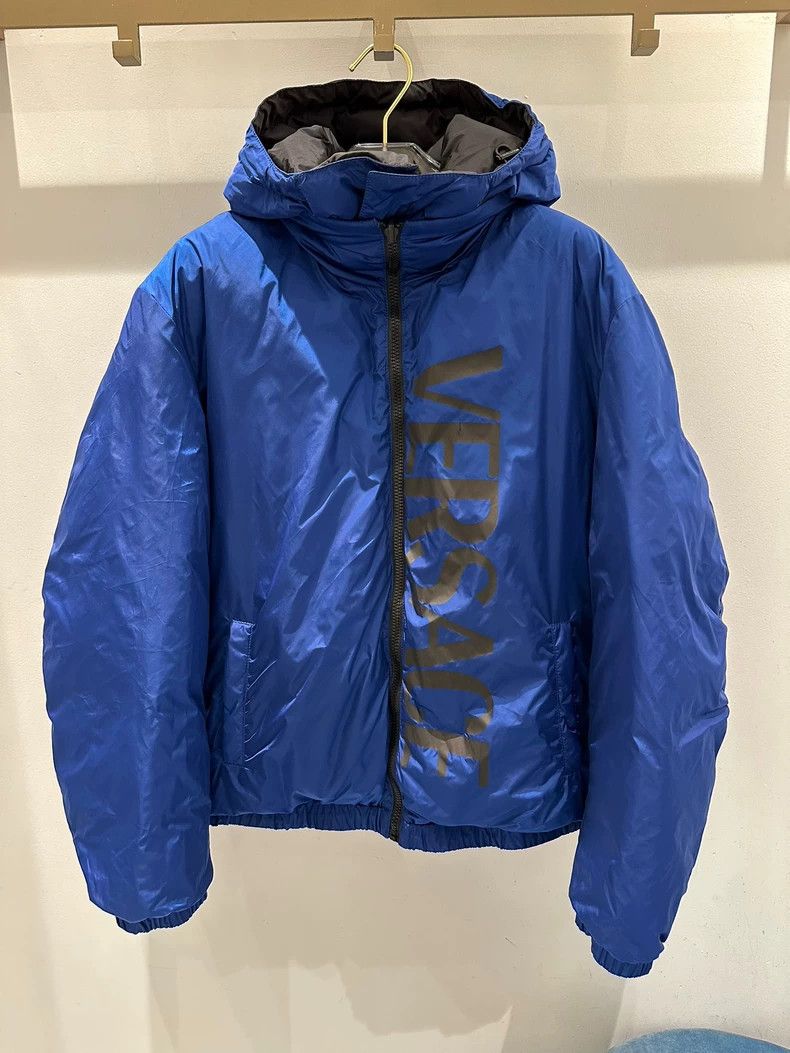 Versace Versace Wearing a gray goose down jacket on both sides Size US S / EU 44-46 / 1 - 4 Thumbnail