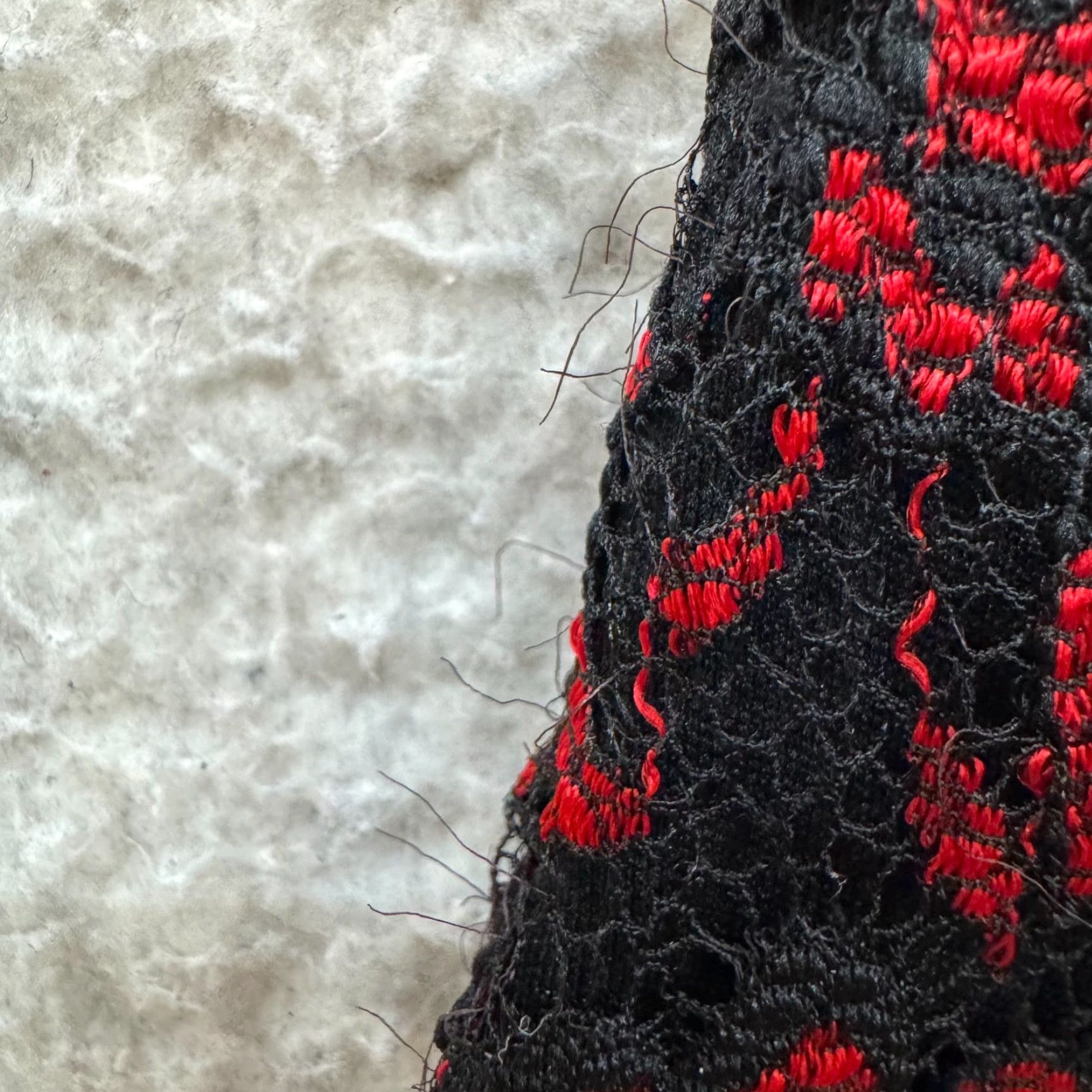 Vintage VINTAGE 90s Y2K Top M Red Black Lace Stretch Boho Fairy Grunge Goth Shirt Womens Size M / US 6-8 / IT 42-44 - 4 Thumbnail