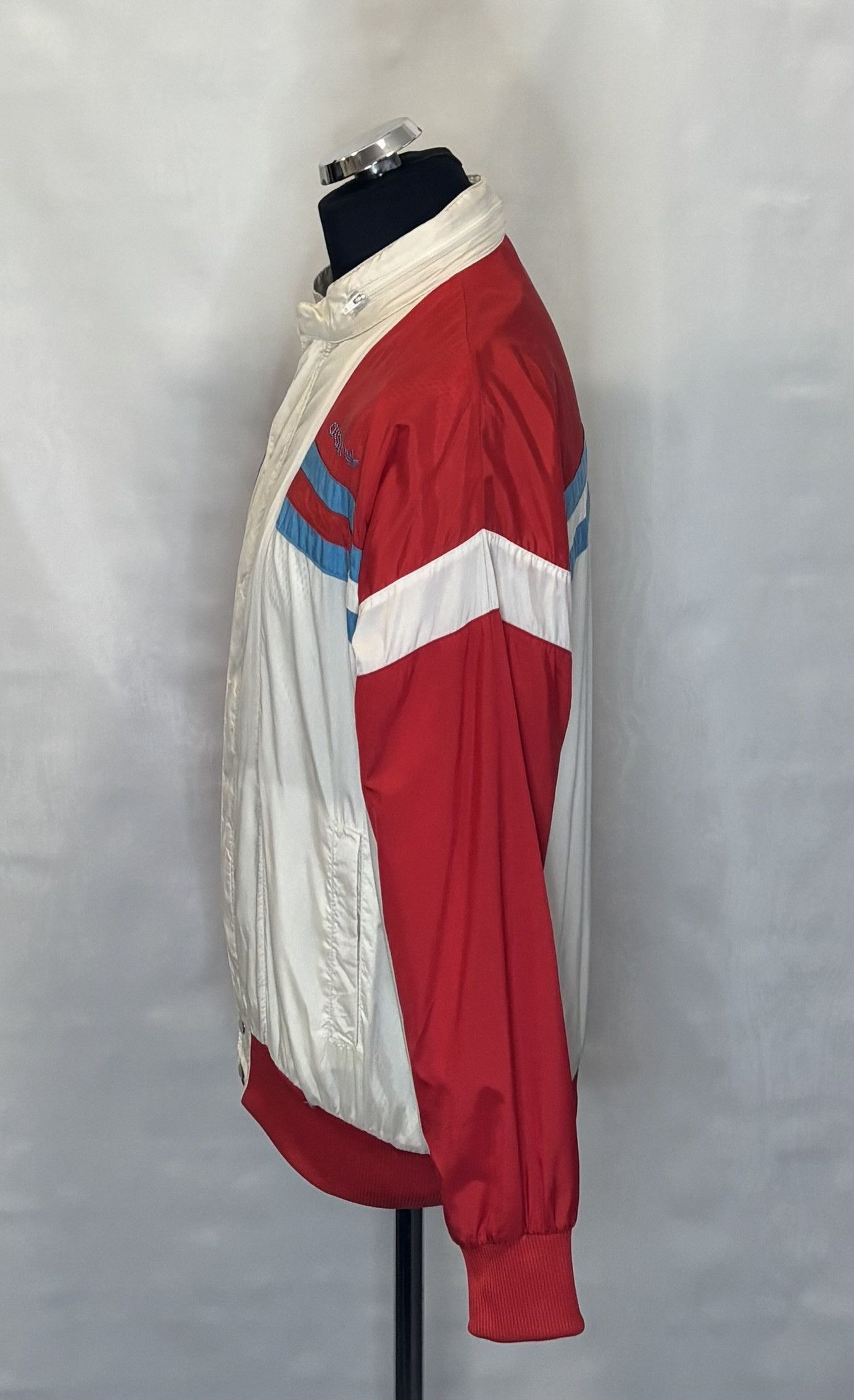 Adidas Adidas Originals vintage 90s white red jacket size. XL Size US XL / EU 56 / 4 - 3 Thumbnail