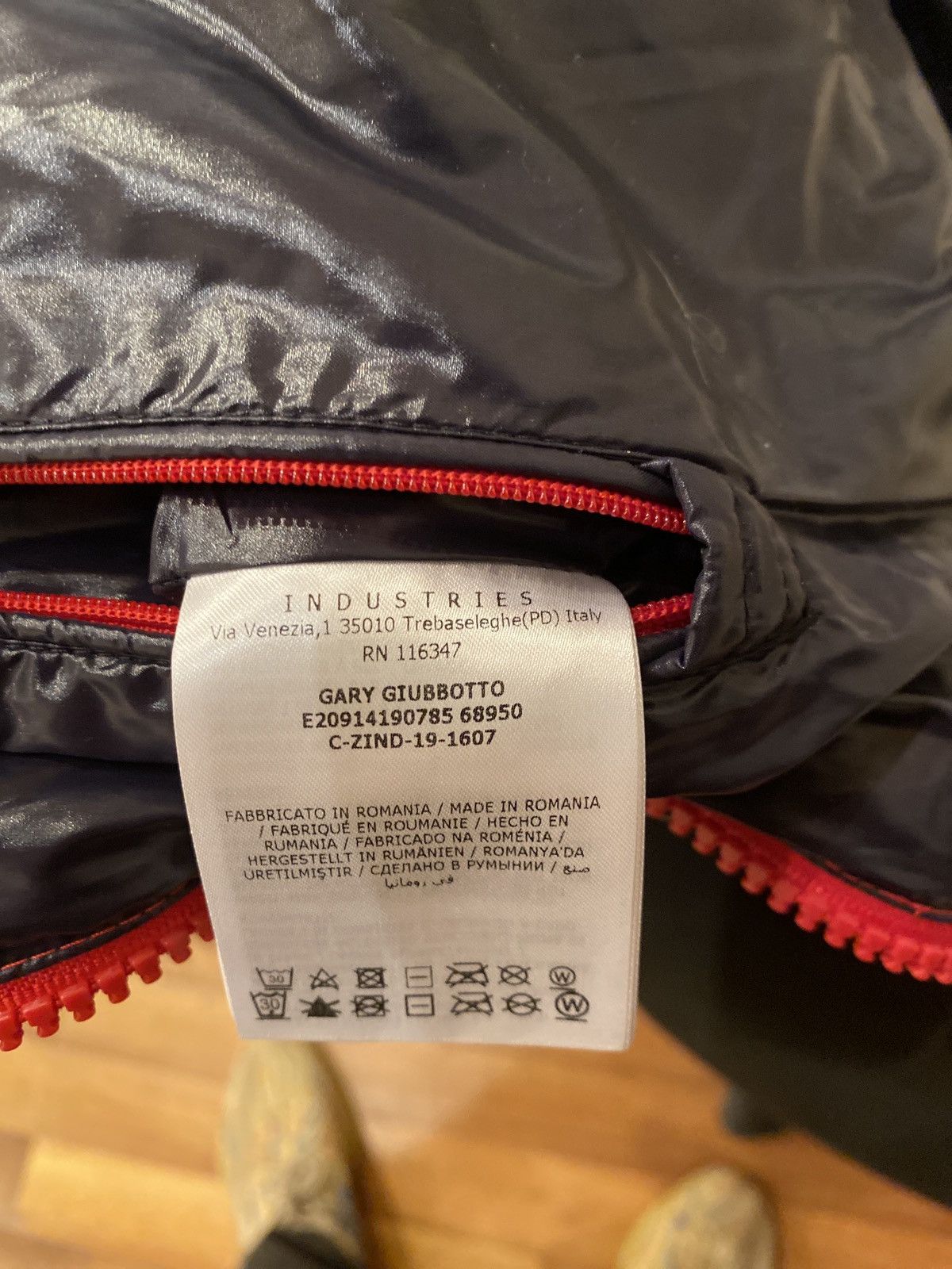 Moncler Moncler Gary Guibbotto Red Size US S / EU 44-46 / 1 - 11 Thumbnail