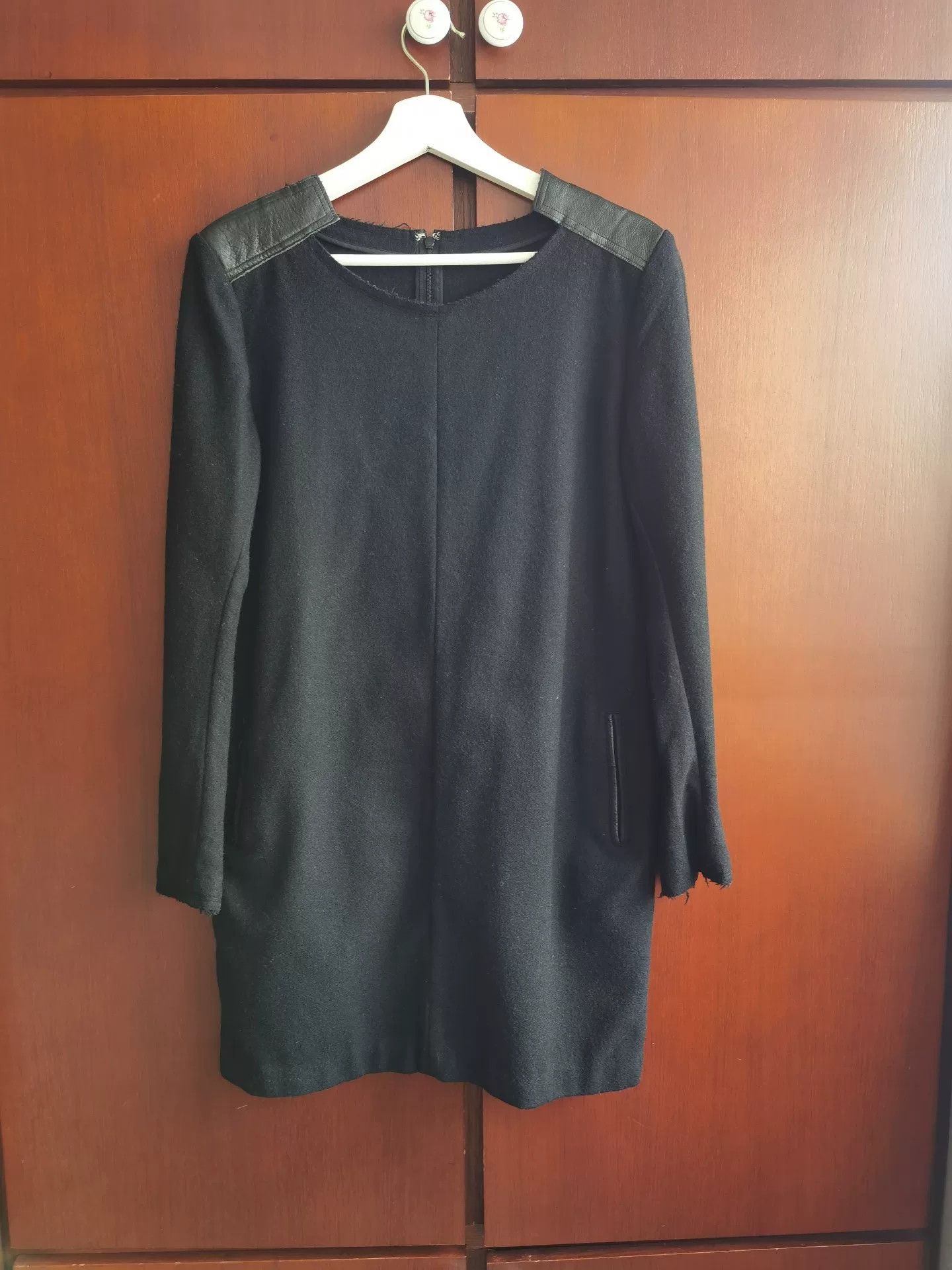 Y's Y's Black Wool Women's Dress Size S / US 4 / IT 40 - 1 Thumbnail