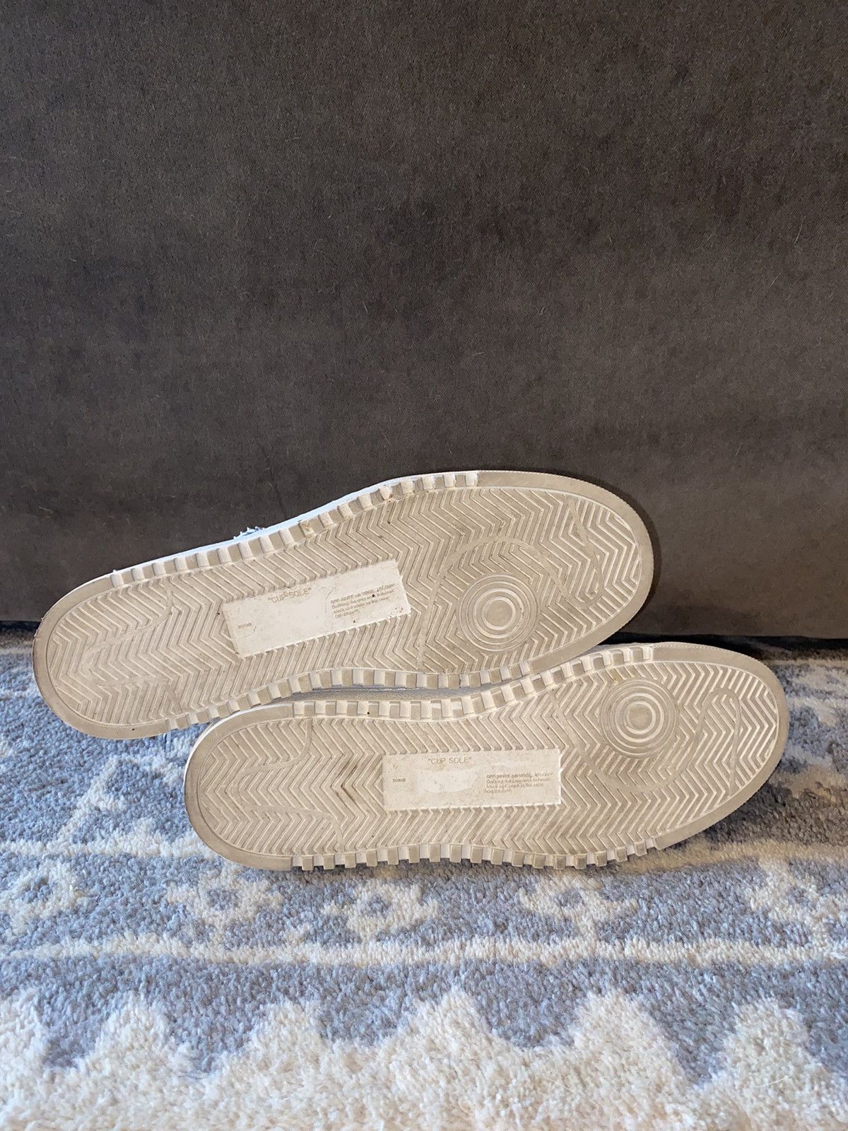 Off-White Off White Crocodile Embossed Sneakers Size US 8 / EU 41 - 6 Thumbnail
