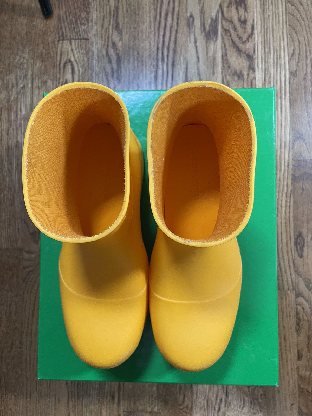 Bottega Veneta Womens Bottega Veneta Tangerine Matt Rubber Puddle Boots 39 Size US 9 / IT 39 - 12 Thumbnail