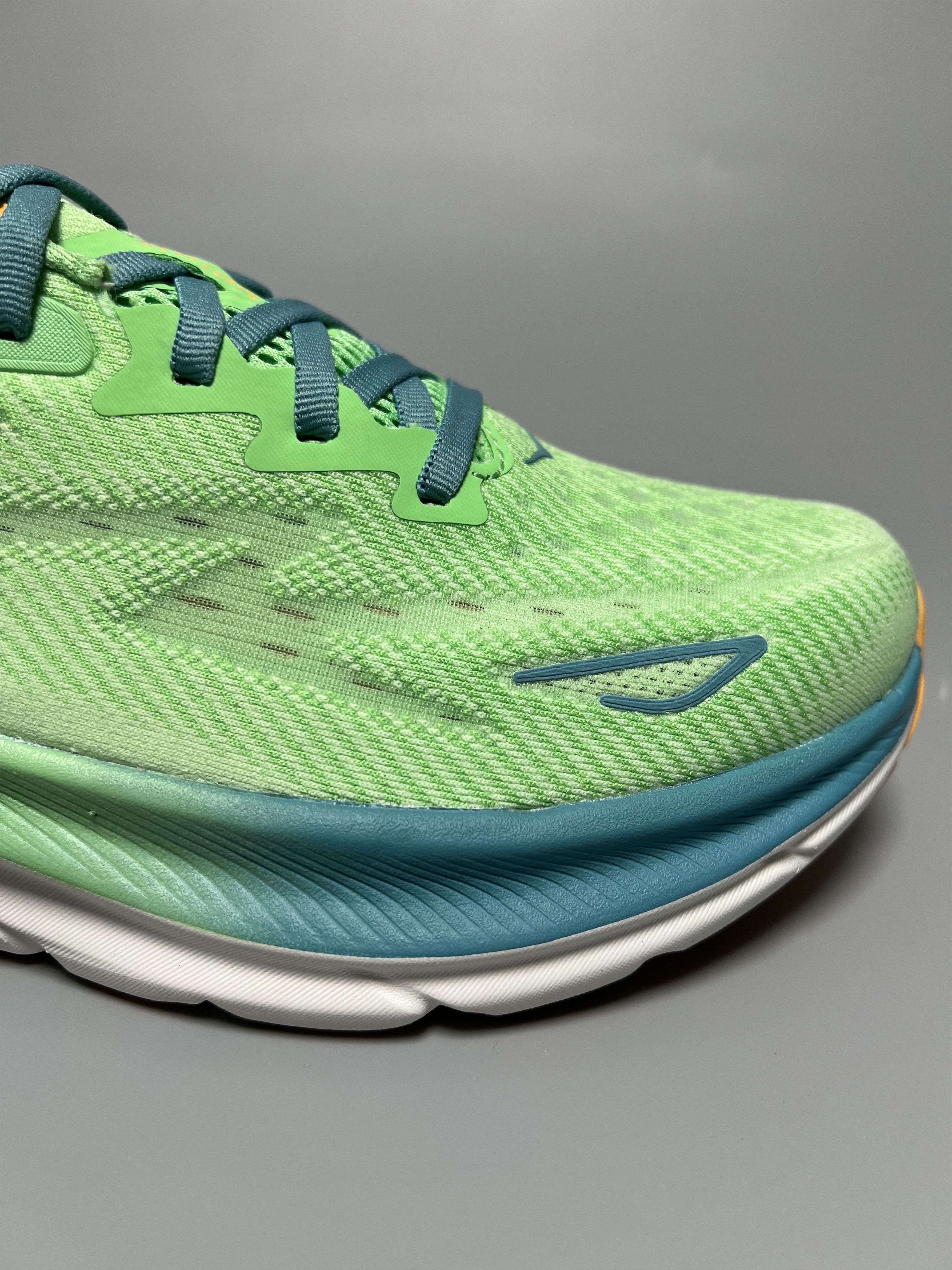 Hoka 9D Hoka One One Clifton 9 Running Shoes Walking Gym Size US 9 / EU 42 - 13 Thumbnail