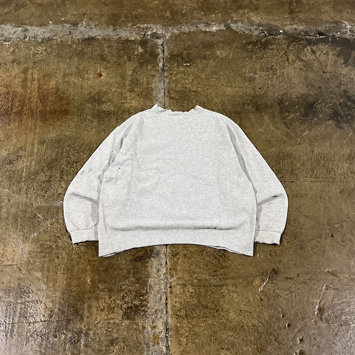 Nike × Vintage Crazy Vintage 90s Nike Mini Swoosh Crewneck Essential Skater Size US XL / EU 56 / 4 - 2 Thumbnail