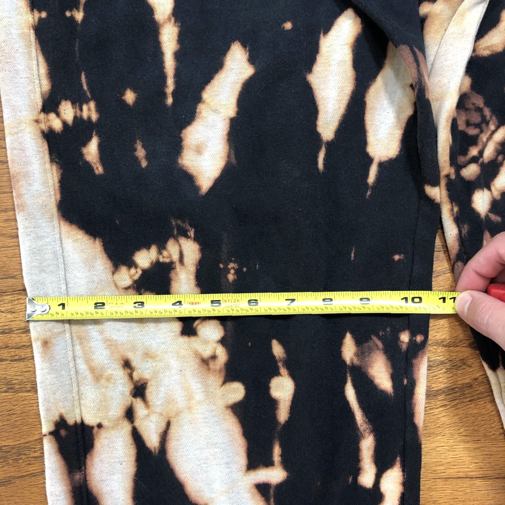 Under Armour Under Armour Sweatpants Black Tie Dye Acid Wash Mens 2XL Drawstring Relaxed Tapered Pants Athletic Athleisure Size US 39 - 6 Thumbnail