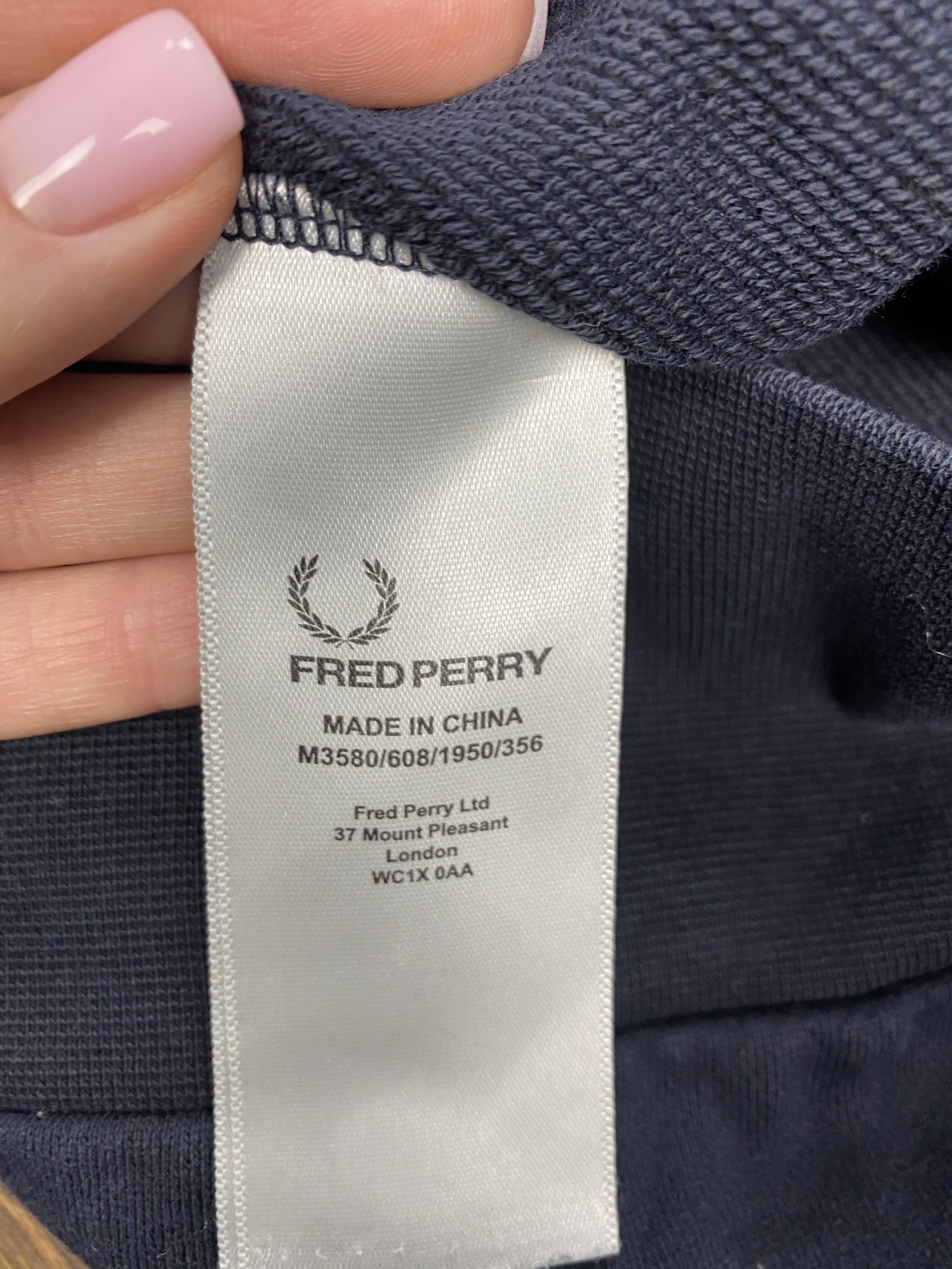 Fred Perry × Vintage Fred Perry vintage embroidered logo sweatshirt Size US S / EU 44-46 / 1 - 6 Thumbnail