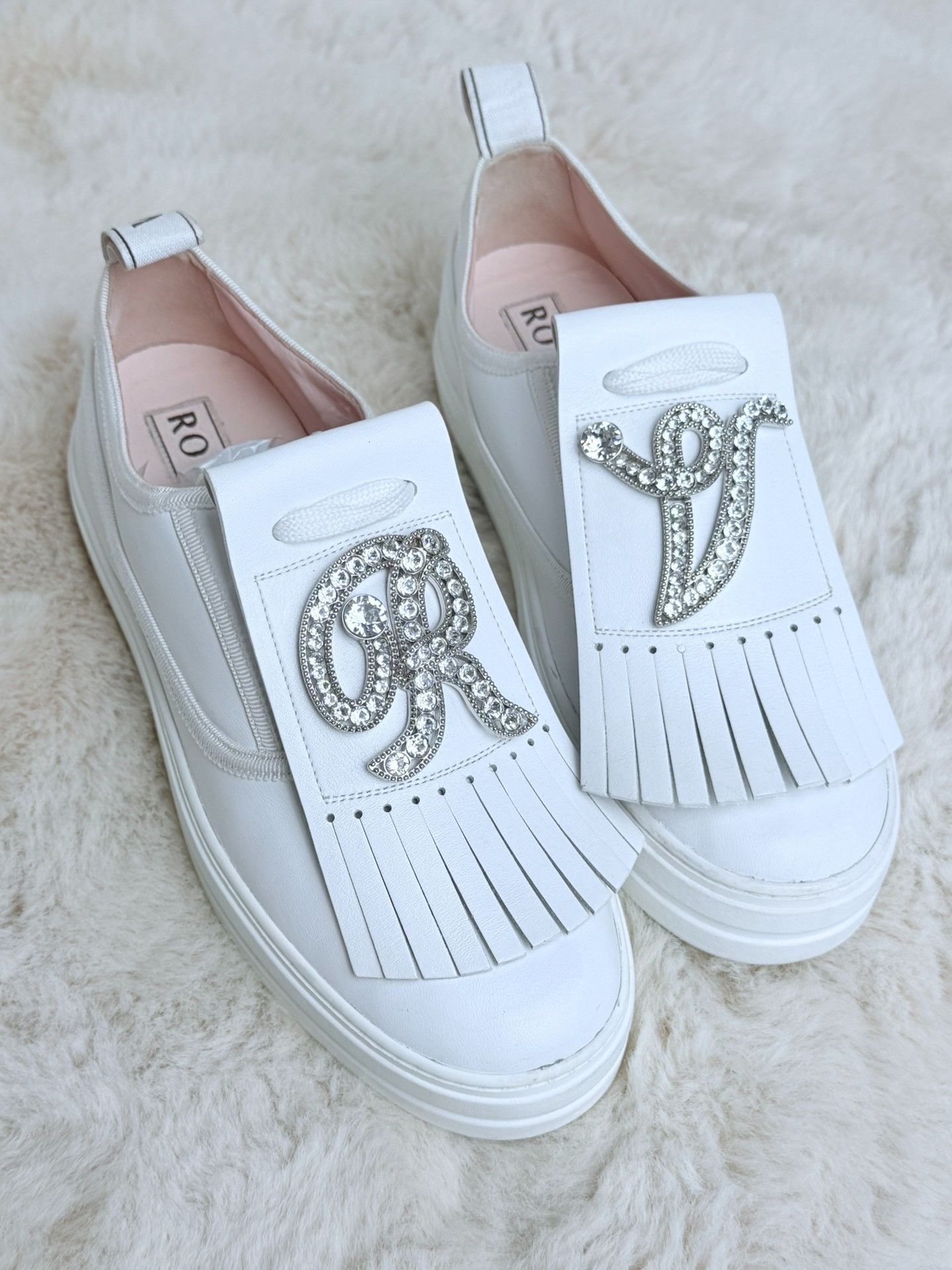 Roger Vivier Roger Vivier Retro White Lowtop Sneakers us_7 Women Size US 7 / IT 37 - 1 Thumbnail