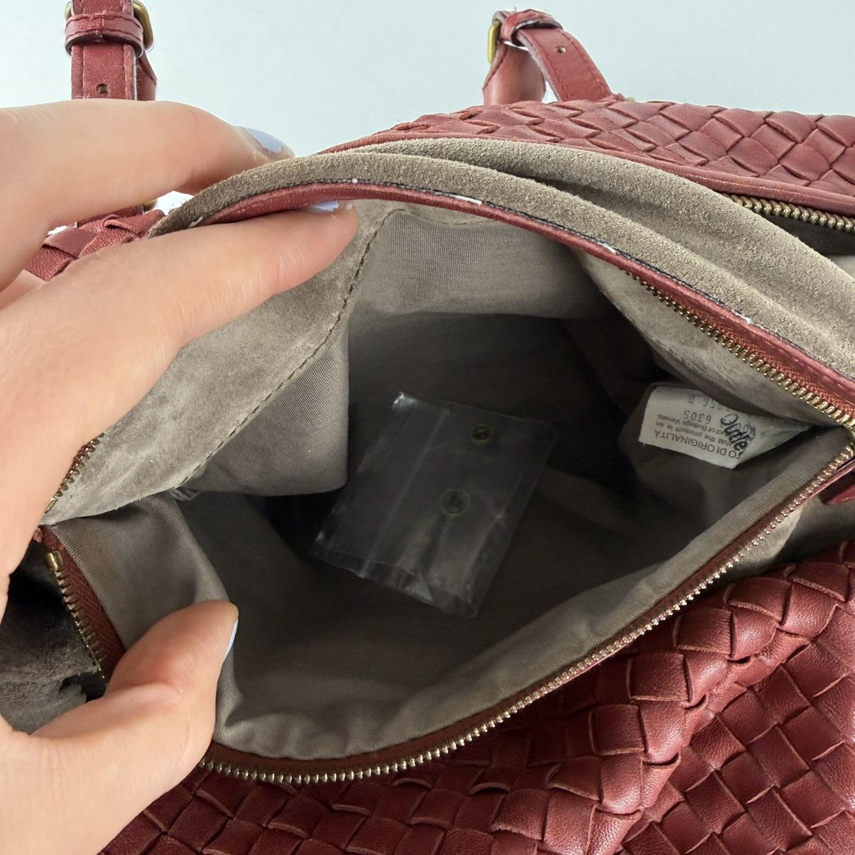 Bottega Veneta Bottega Veneta Red Intrecciato Leather Montaigne Bag Size ONE SIZE - 18 Thumbnail