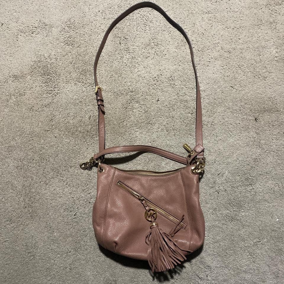 Michael Kors Michael Kors Pink Pebble Grain Leather Crossbody Bag Size ONE SIZE - 4 Thumbnail