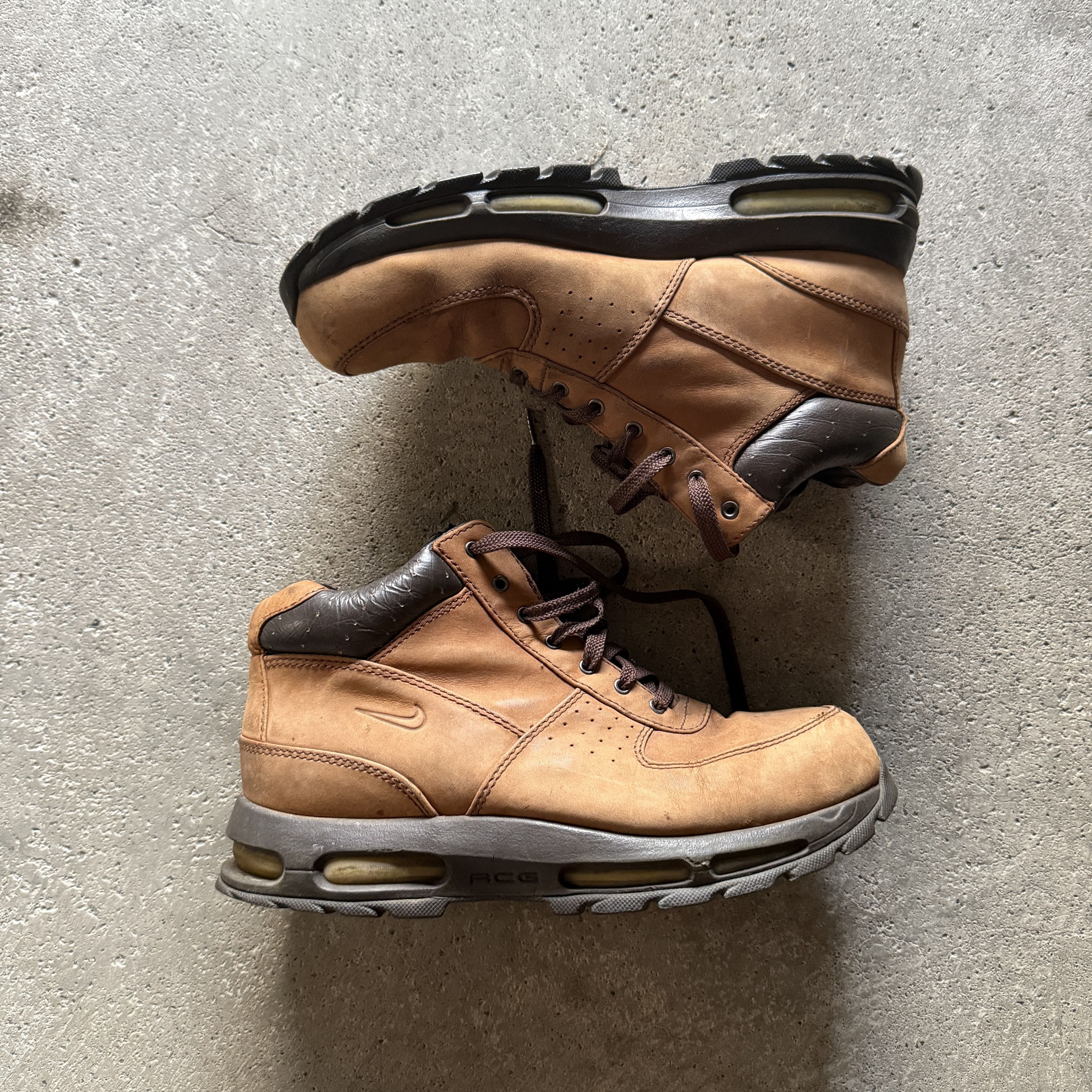 vintage tan suede Nike ACG Air Max Goadome