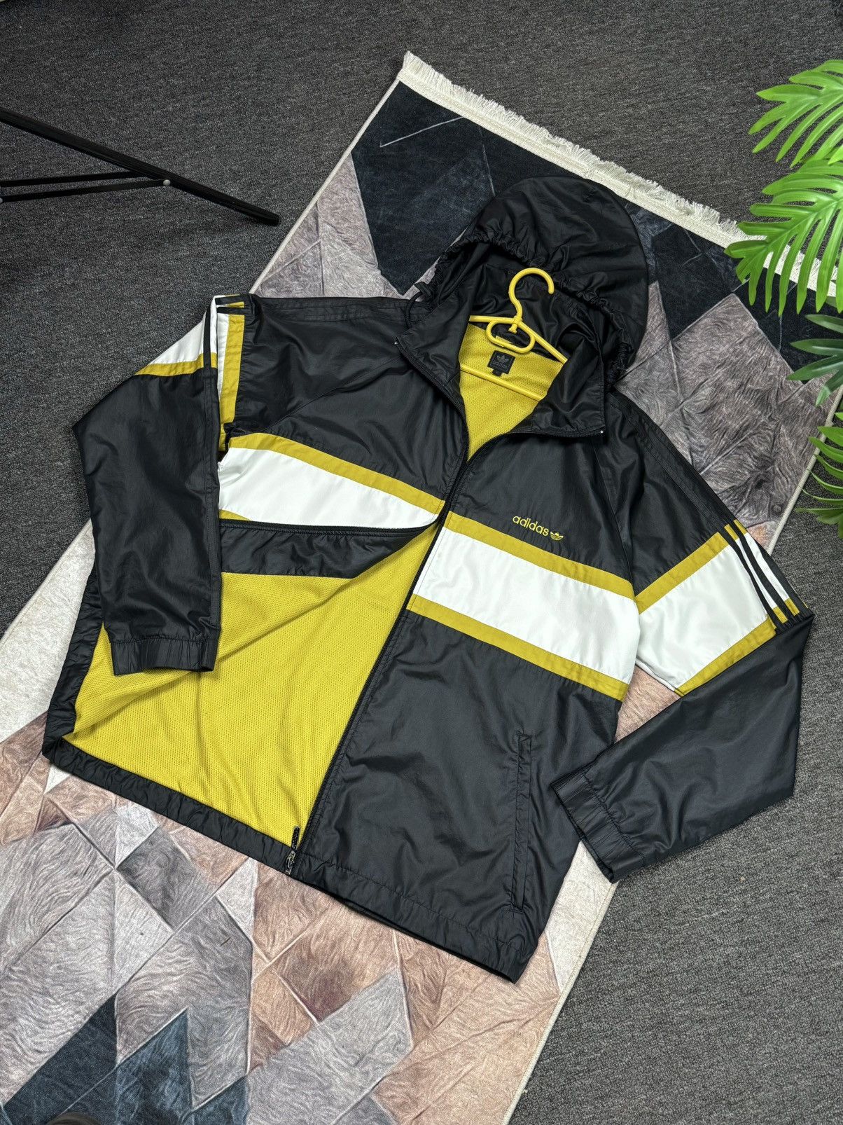Adidas Adidas Vintage jacket y2k style size XL Size US XL / EU 56 / 4 - 5 Thumbnail