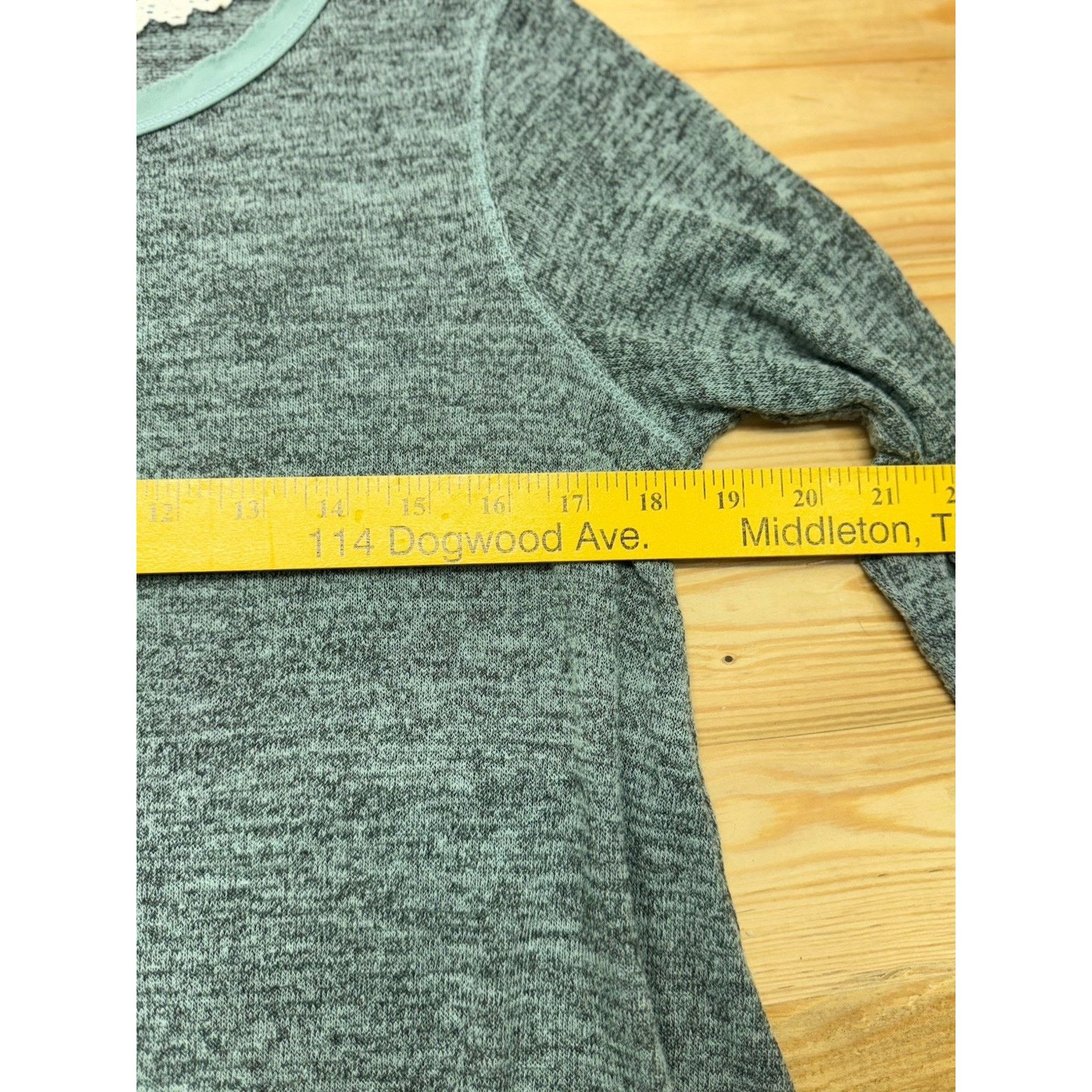 Other Xhilaration Womens L Gray Long Sleeve Blouse Size L / US 10 / IT 46 - 6 Thumbnail
