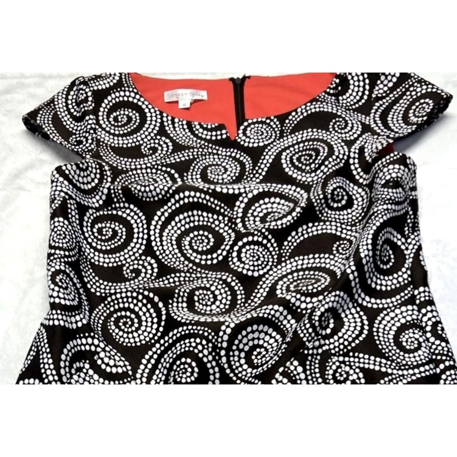 Vintage London Times Dress Womens 10 Black White Swirl Print A-Line Midi Cap Sleeve Round Neck Zip Lined Size L / US 10 / IT 46 - 4 Thumbnail