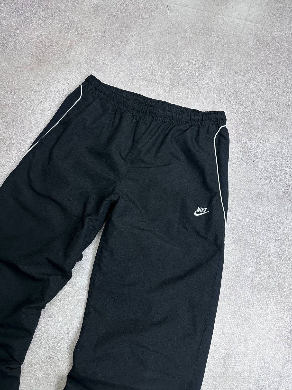 Other Vintage Nike Swoosh Nylon Skepta Y2K TN Pants M Size US 32 / EU 48 - 3 Thumbnail