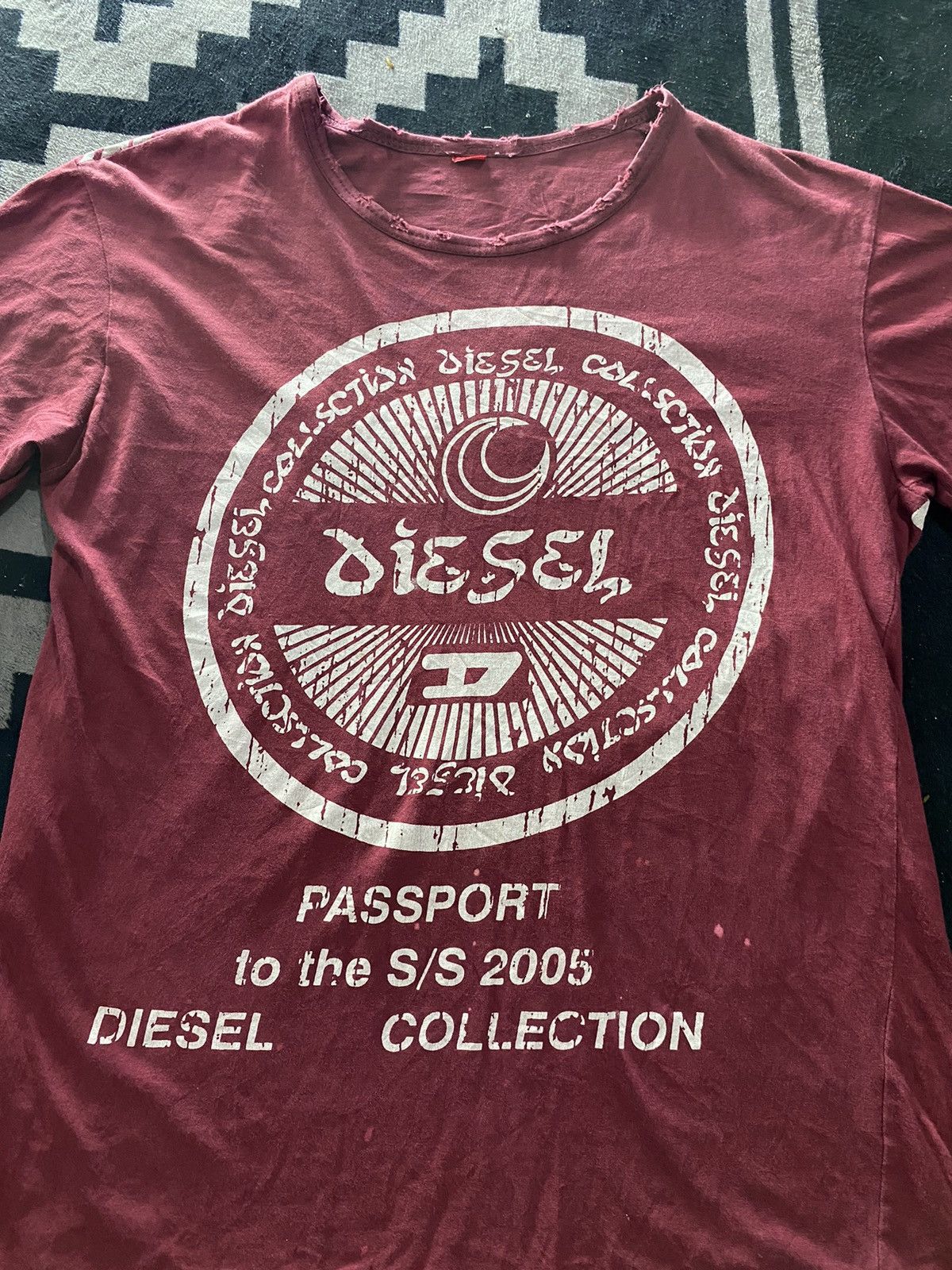 Diesel × Vintage 2000s diesel collection distressed tshirt Size US M / EU 48-50 / 2 - 3 Thumbnail
