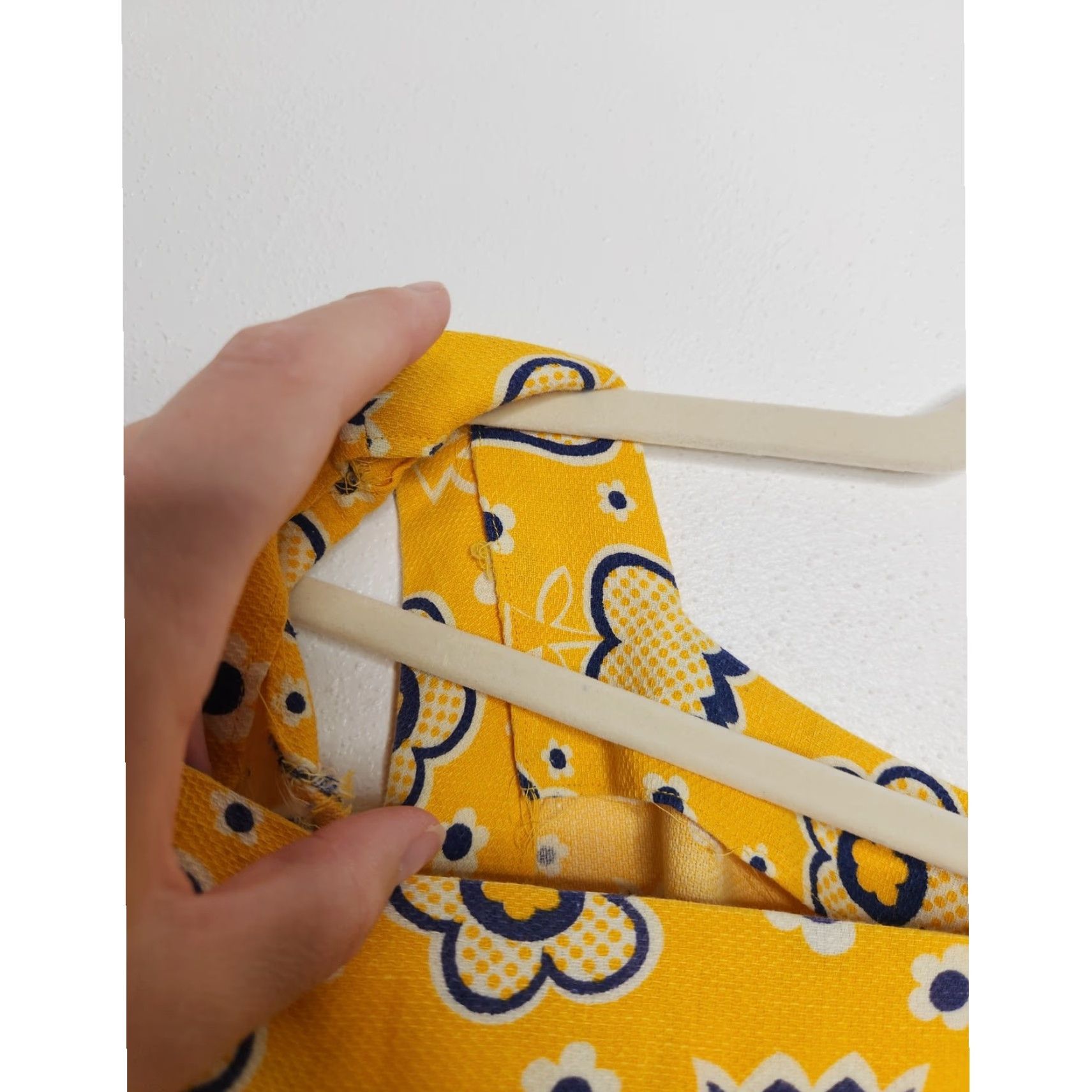Vintage VINTAGE Dress Tulip Flower Tunic Boxy Mini Short Yellow 60s 70s Women Girls Mens Size S / US 4 / IT 40 - 6 Thumbnail