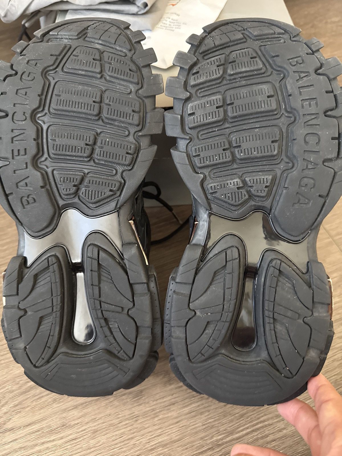 Balenciaga Balenciaga Track 2 size 39 Size US 6 / EU 39 - 6 Thumbnail