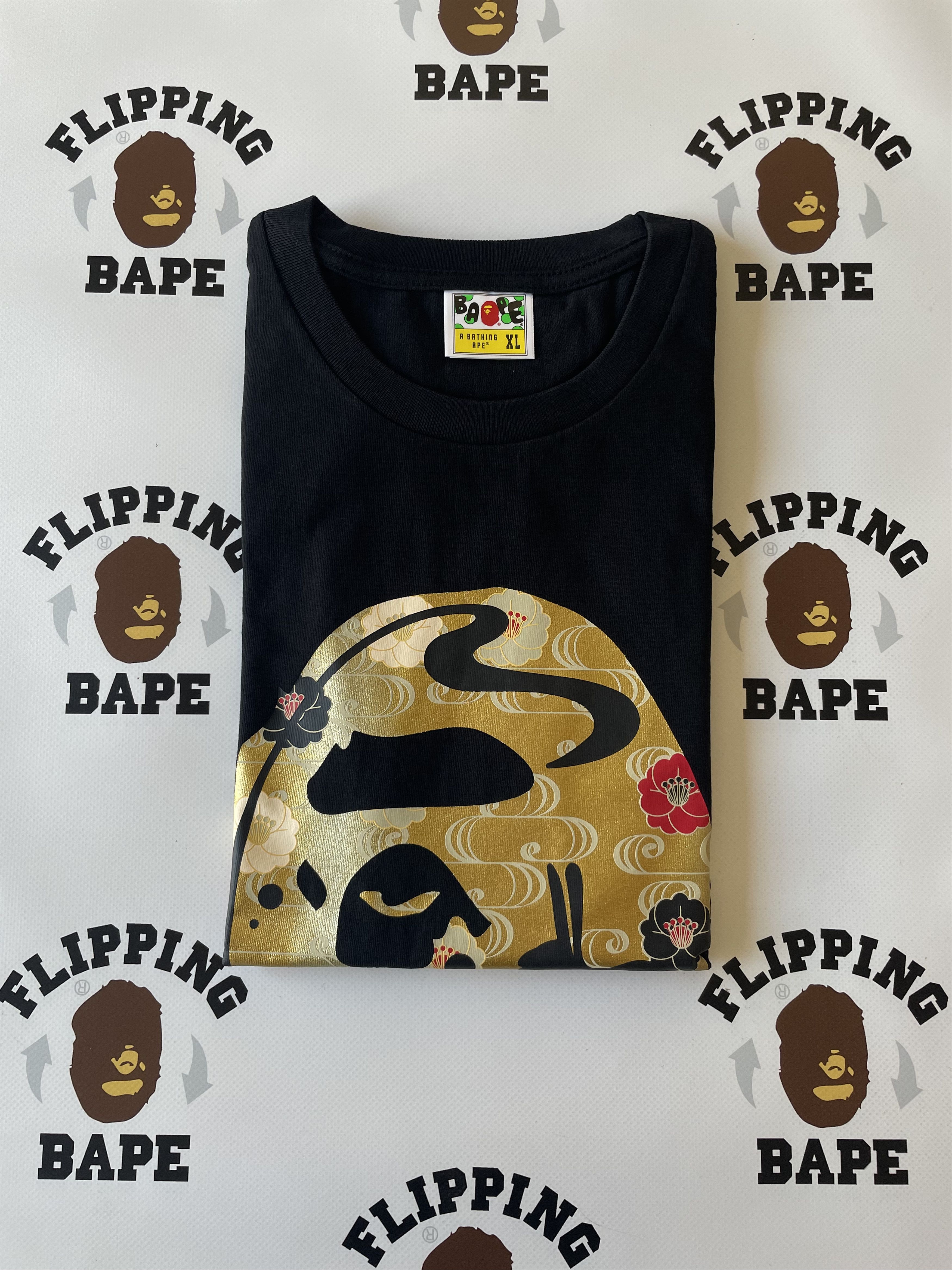 Bape BAPE MOON JAPAN APE HEAD TEE Size US XL / EU 56 / 4 - 4 Thumbnail