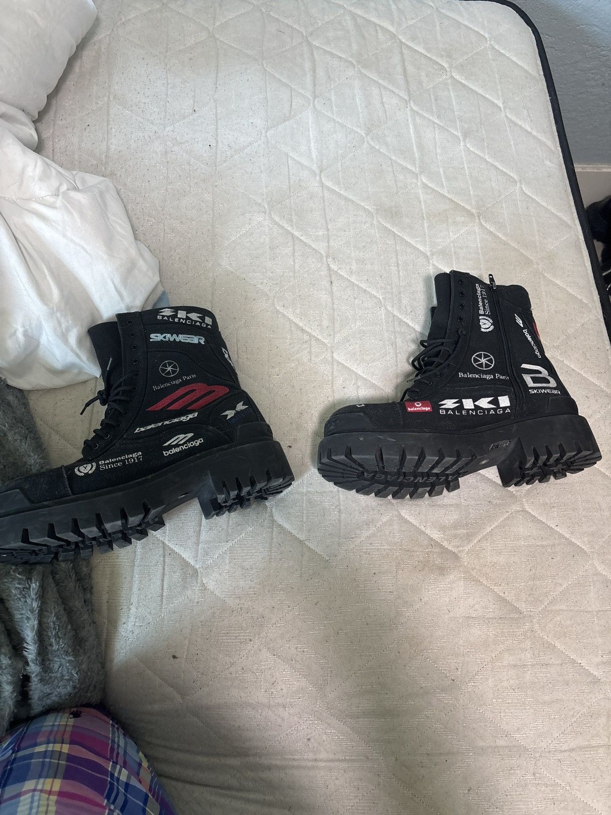 Balenciaga All over logo boot Size US 11.5 / EU 44-45 - 4 Thumbnail