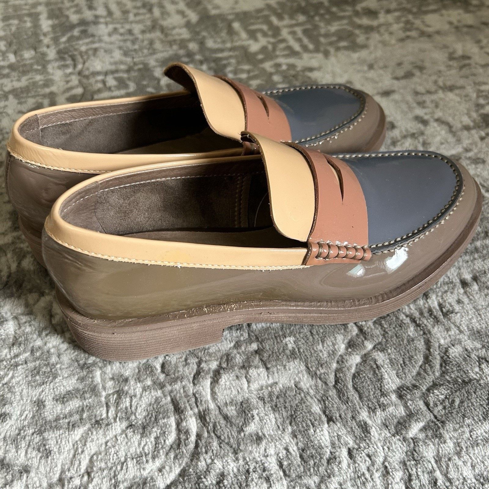 Jeffrey Campbell Jeffrey Campbell Lenna Taupe Leather Loafers Women’s Size 6 Size US 6 / IT 36 - 6 Thumbnail