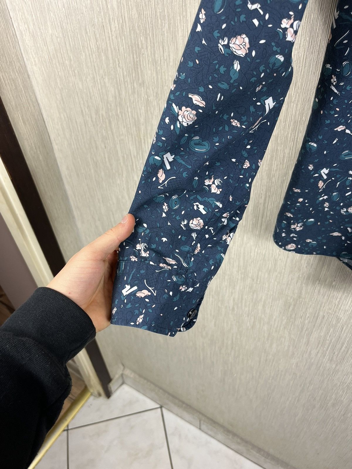 Designer × Lacoste Lacoste live l!ve full print floral designer shirt 39 logo Size US S / EU 44-46 / 1 - 12 Thumbnail
