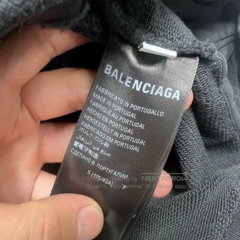 Balenciaga Balenciaga Black and Silver Tape Logo Hoodie Size/S Size US S / EU 44-46 / 1 - 4 Thumbnail
