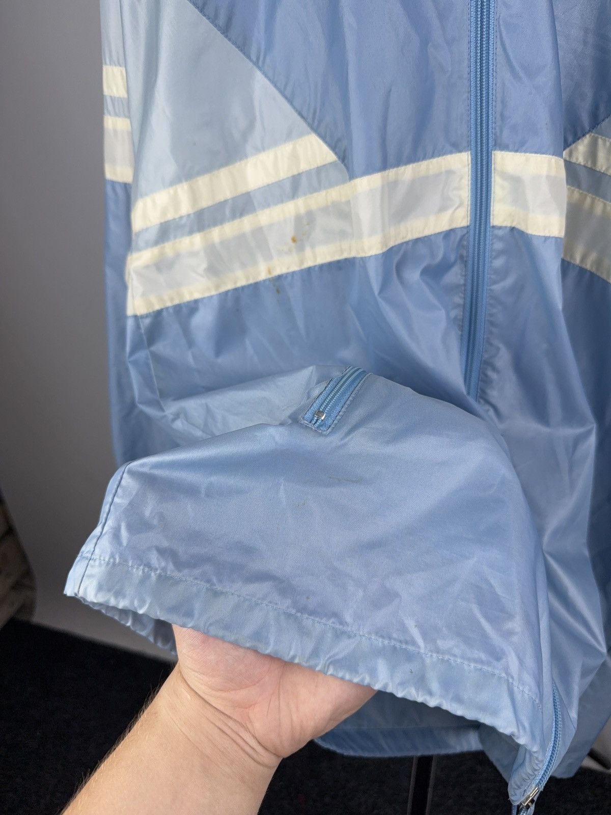 Adidas Vintage Adidas Trefoil Windbreaker Jacket Light Blue 80s L Size US L / EU 52-54 / 3 - 5 Thumbnail