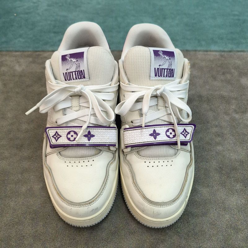Louis Vuitton Louis Vuitton Stylish Trainer Sneakers for Men - Size US 8 / EU 41 - 2 Thumbnail