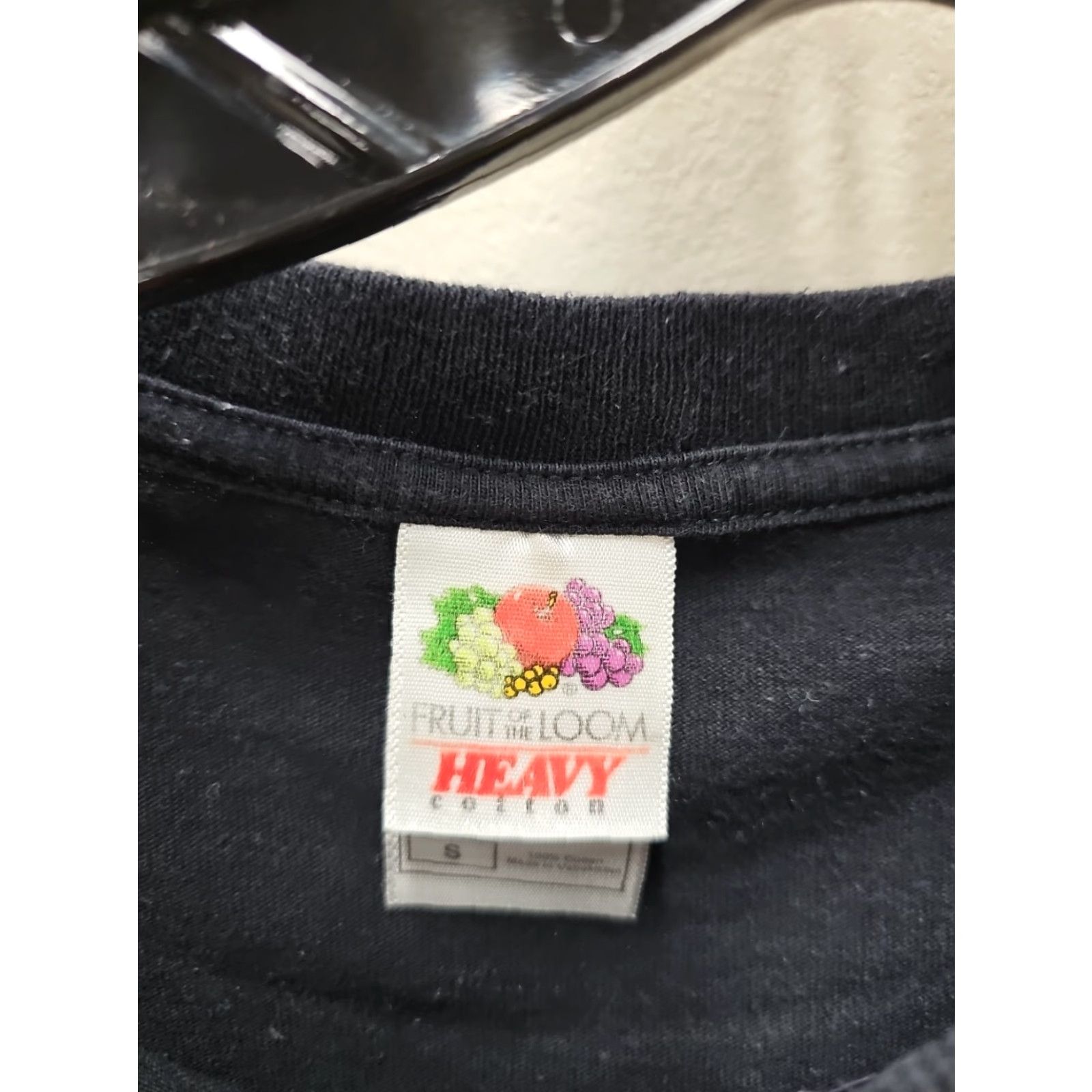 Fruit Of The Loom VINTAGE VERONA ROCK Y2K Band Shirt Small Shirt Mens XS Black Band 12/1ss Size US S / EU 44-46 / 1 - 5 Thumbnail