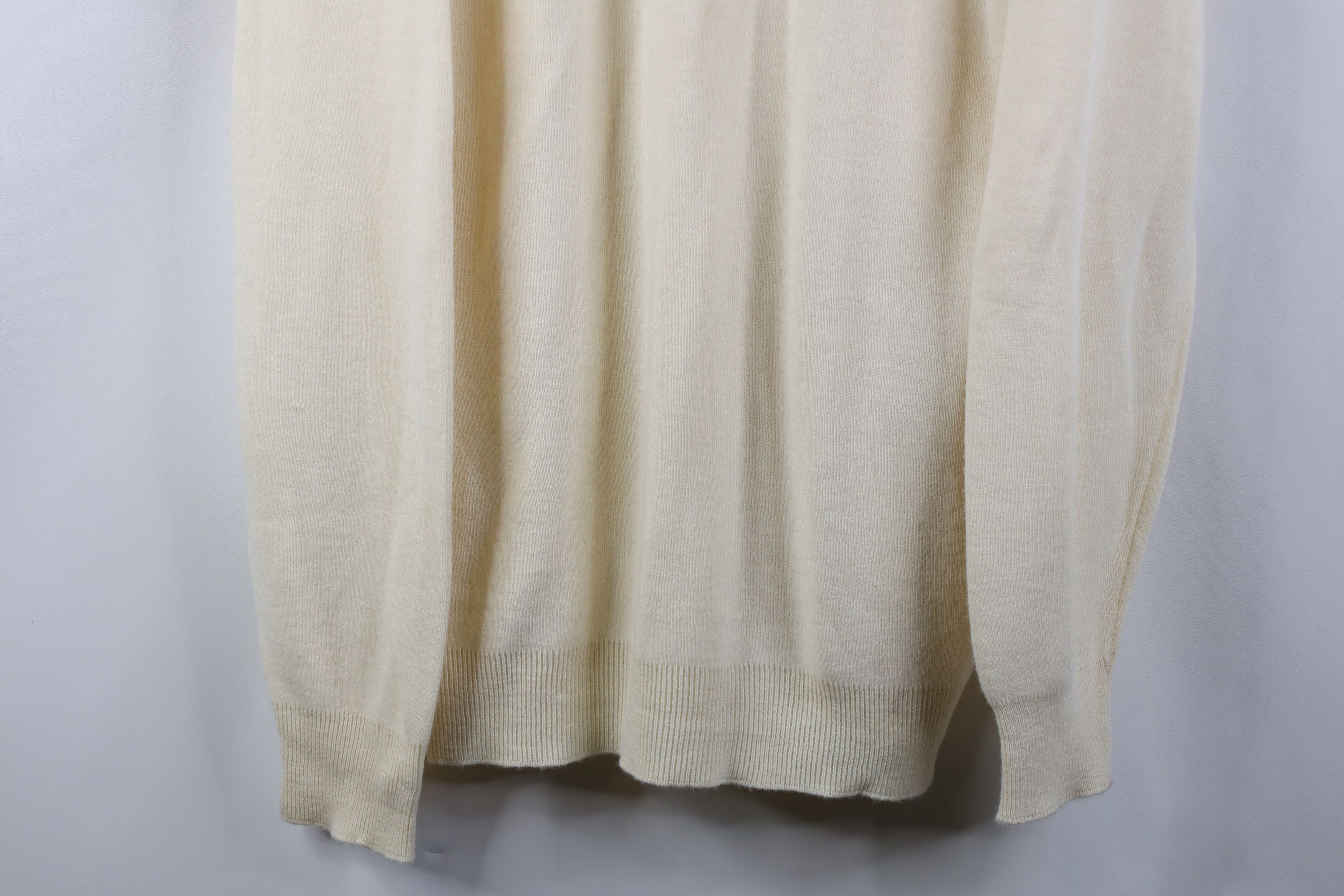 Vintage Vintage 70s Streetwear V-Neck Sweater Cream Acrylic USA Size US XXL / EU 58 / 5 - 3 Thumbnail
