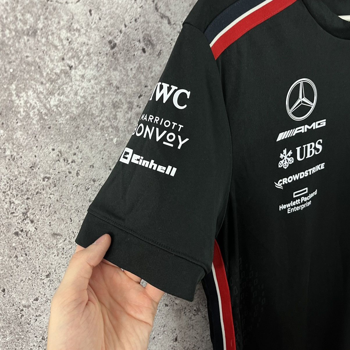 Mercedes-Benz AMG Mercedes Petronas Formula One Team T-Shirt Jersey Size S Size US S / EU 44-46 / 1 - 3 Thumbnail