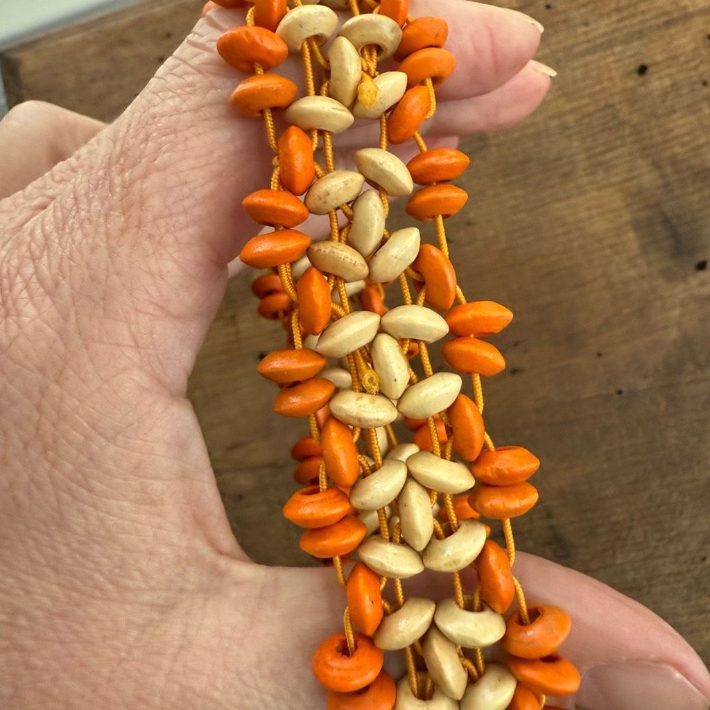 Vintage Vintage Elastic Wooden Flower Bead Bracelet Stretchy Orange Size ONE SIZE - 5 Thumbnail