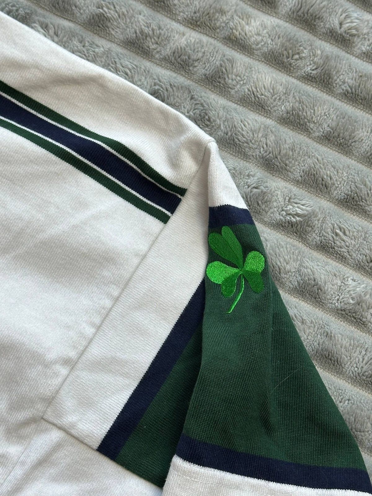 Canterbury of New Zealand 2004 2005 London Irish Rugby Away Shirt Size US M / EU 48-50 / 2 - 7 Thumbnail
