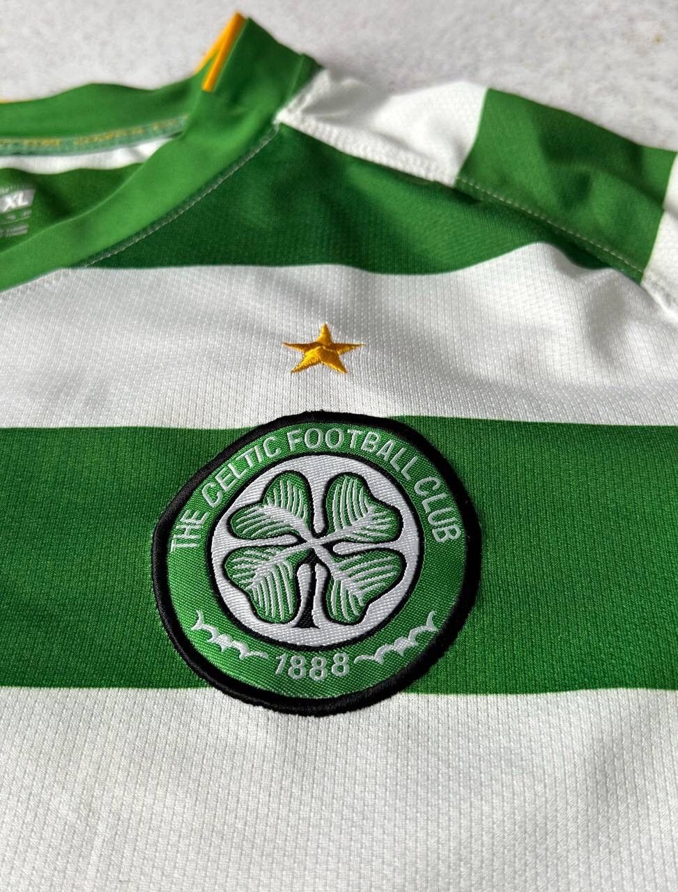 Nike × Vintage Vintage Nike Celtic Soccer Jersey T-shirt Swoosh Logo Y2K Size US XL / EU 56 / 4 - 3 Thumbnail