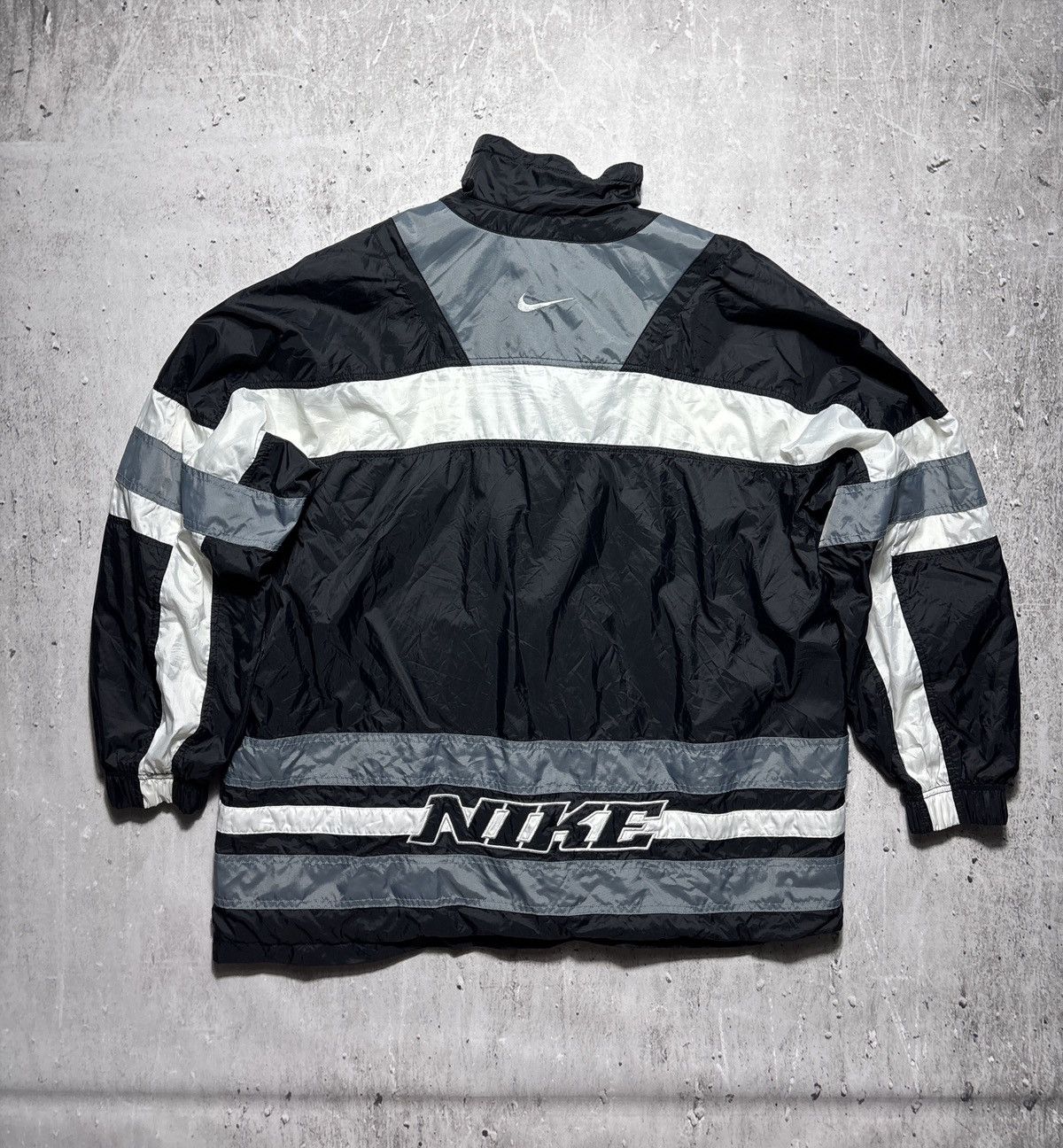 Nike Nike vintage jacket windbreaker Size US XL / EU 56 / 4 - 12 Thumbnail