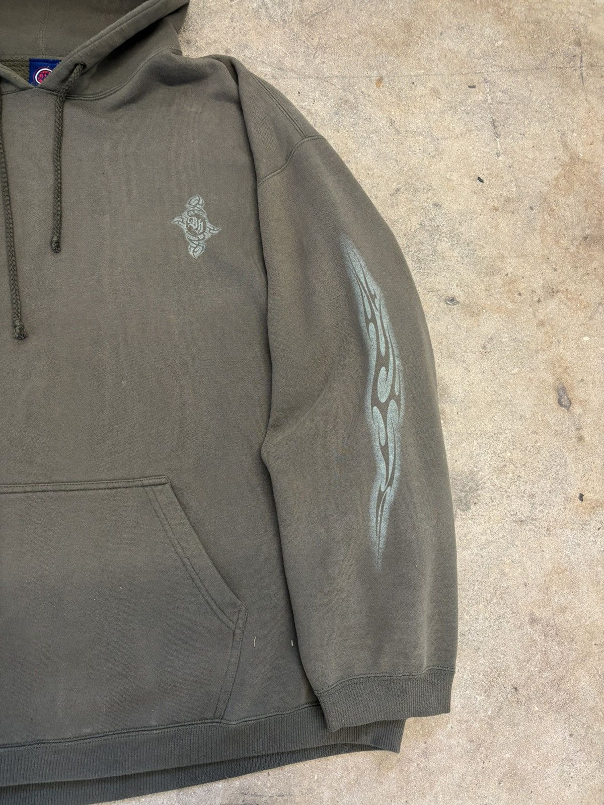 Other Y2K Bull Head Dragon Tribal Hoodie Size US XL / EU 56 / 4 - 4 Thumbnail