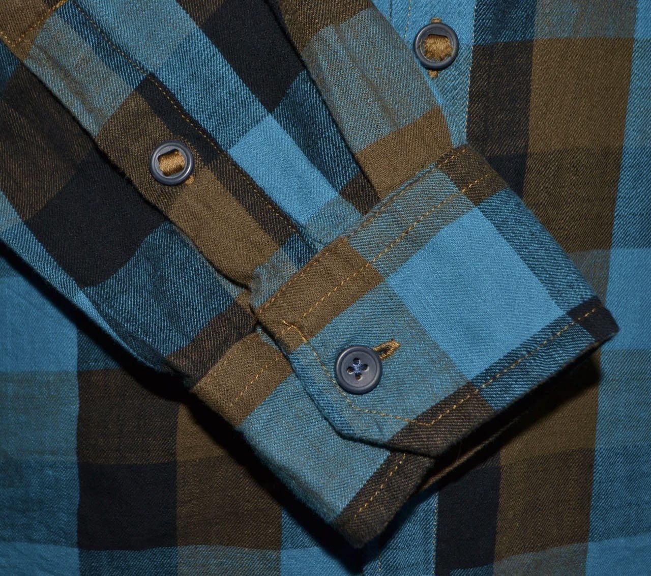 Rab Rab Dusker Long Sleeve Azure Check Cotton Shirt size M Size US M / EU 48-50 / 2 - 6 Thumbnail