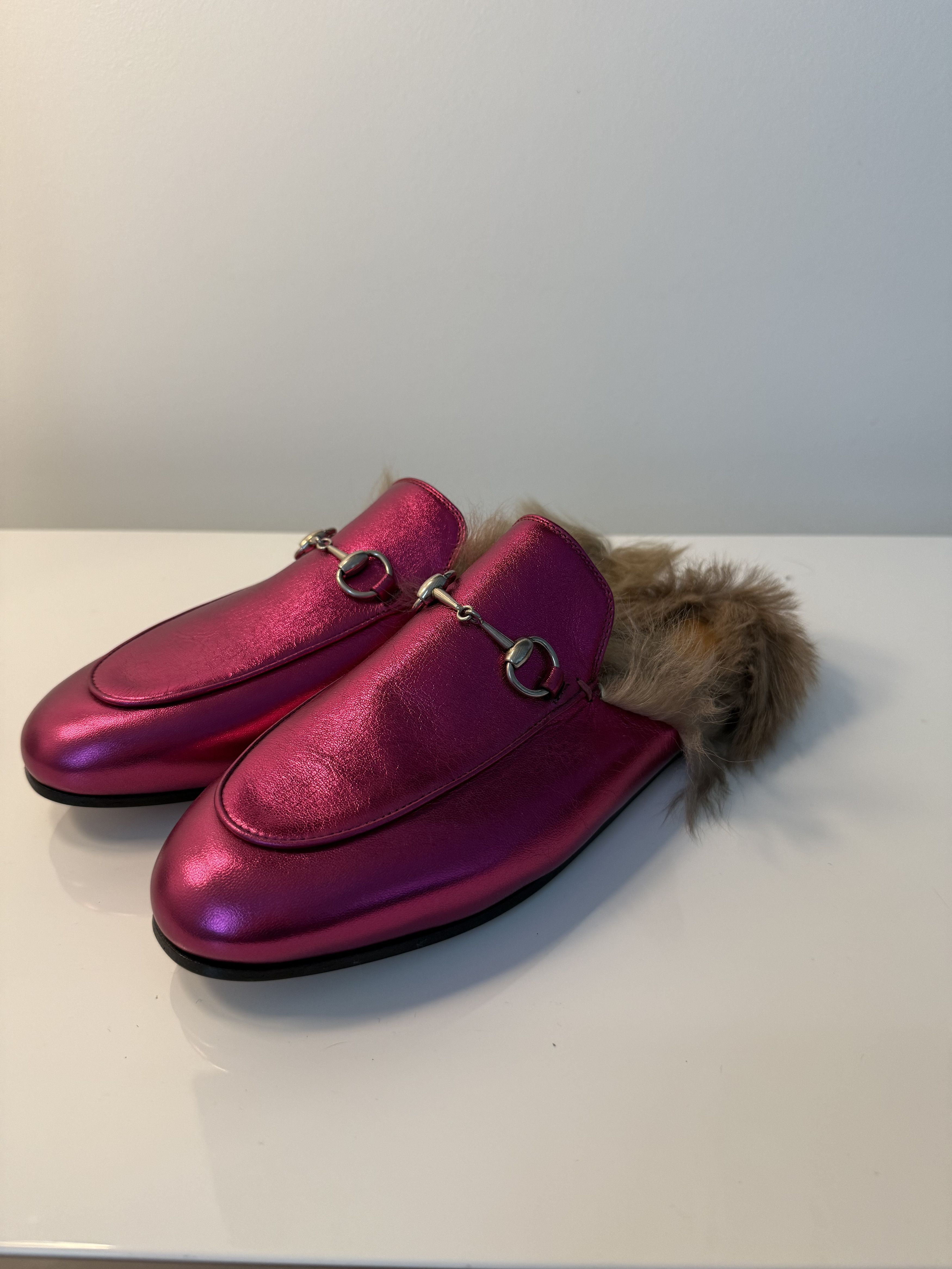 Gucci Lamb Wool Slippers