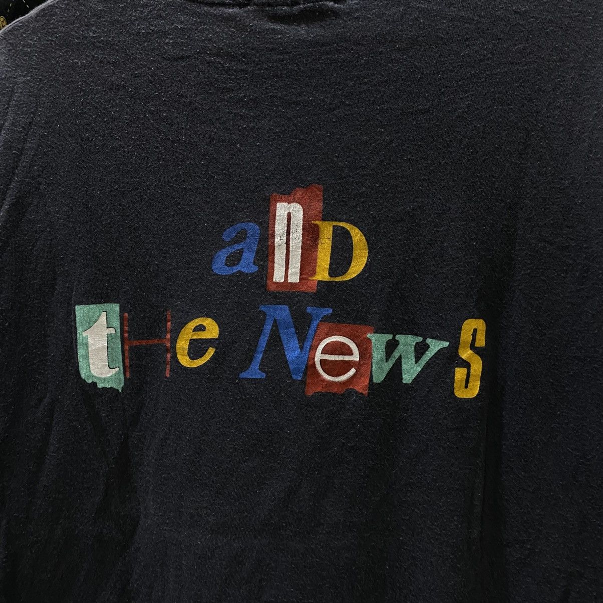 Band Tees Vintage 1986 Huey Lewis and The News Concert Tour Shirt XL Size US XL / EU 56 / 4 - 6 Thumbnail