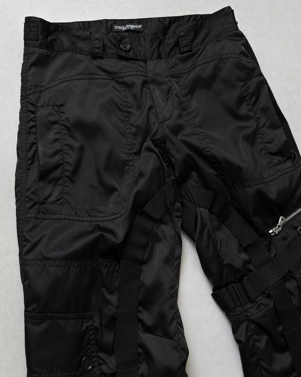 Dolce & Gabbana FW 2003 Dolce & Gabbana Parachute Bondage Pants Size US 30 / EU 46 - 15 Thumbnail