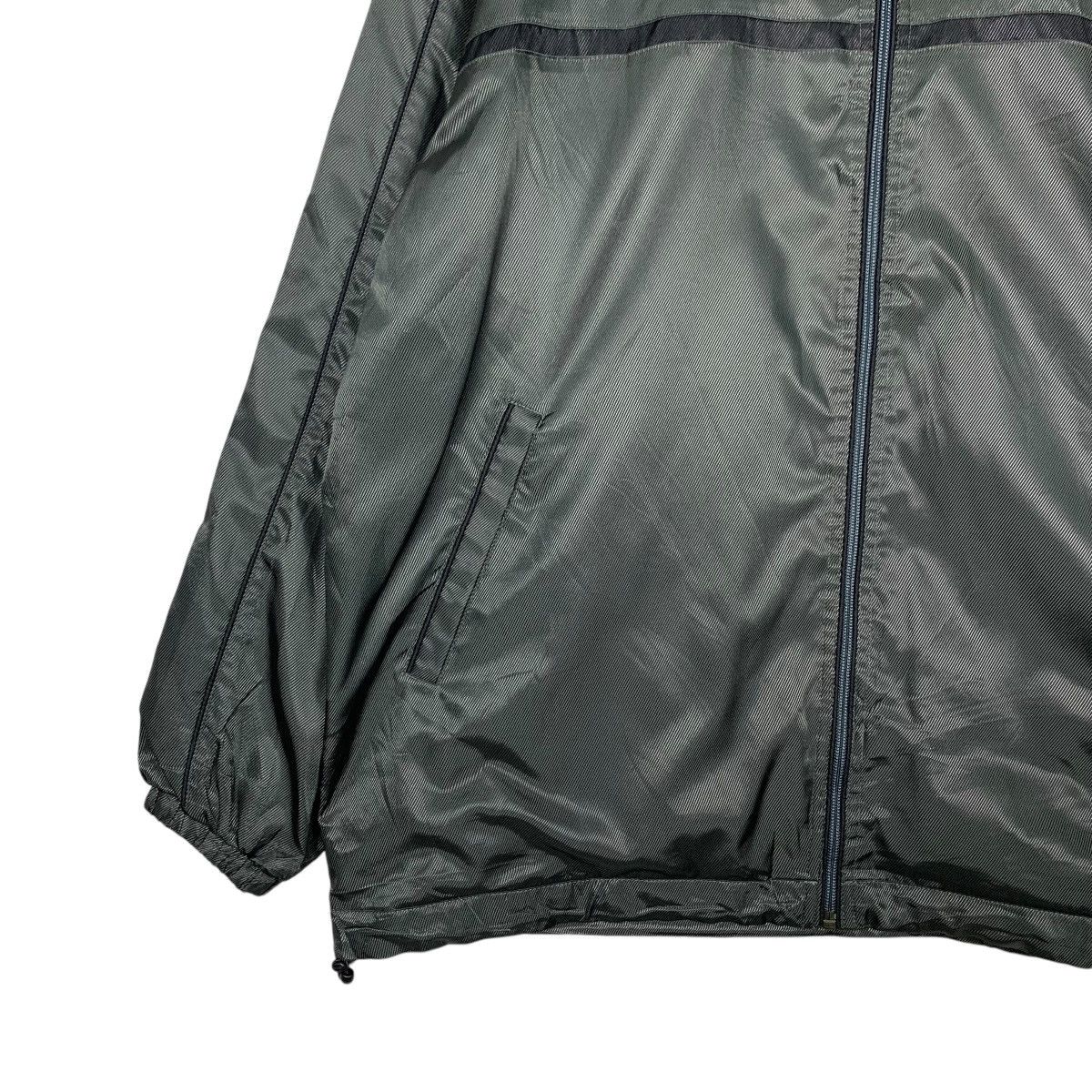 Champion CHAMPION Products Small Logo Lightweight Jacket #2373-C106 Size US L / EU 52-54 / 3 - 3 Thumbnail