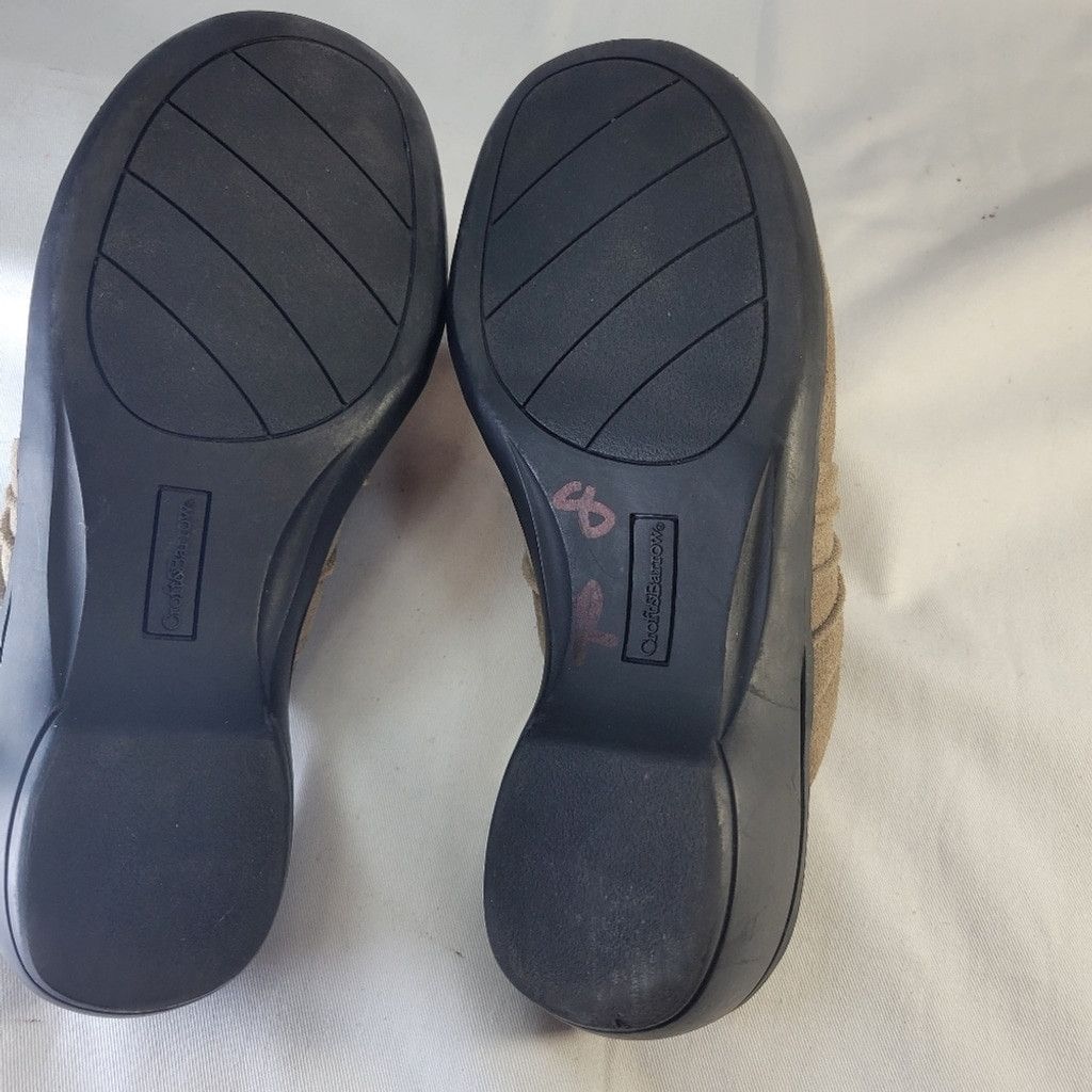 Croft & Barrow Women's Croft & Barrow tan suede clogs size 8 Size US 8 / IT 38 - 5 Thumbnail