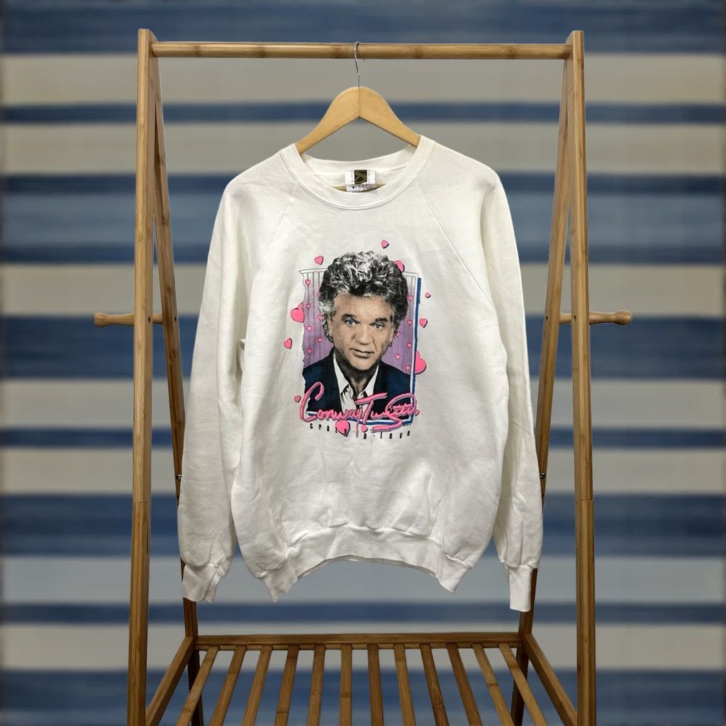 Fruit Of The Loom VTG Conway Twitty Country Music Icon Heart Raglan Crewneck Tour Sweatshirt XL Hoodie Men White Guitar Concert 90s Fans Womens Mens Size US XL / EU 56 / 4 - 1 Thumbnail