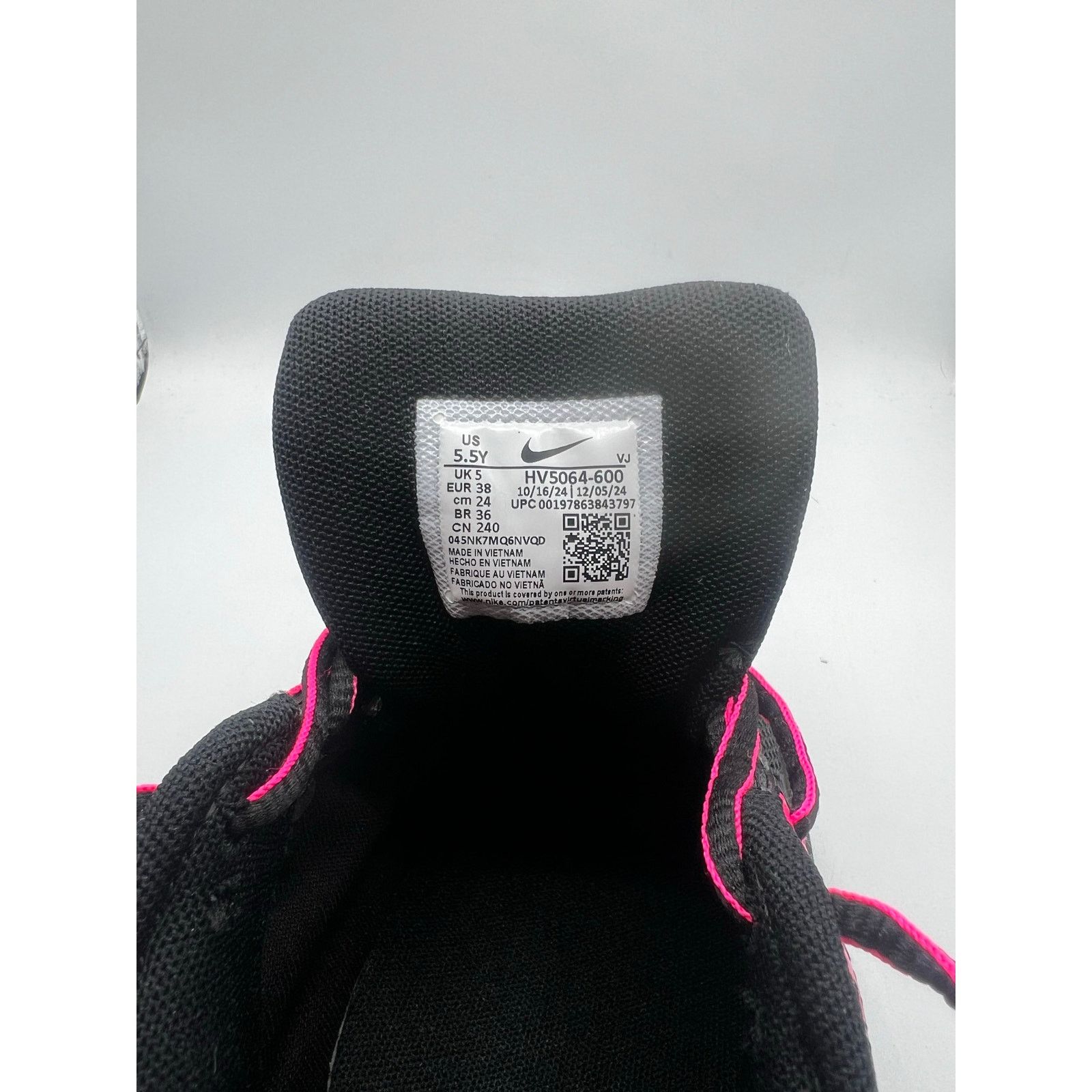 Nike Nike P-6000 GS “Black Pink Blast” size 5.5Y Size US 7 / IT 37 - 6 Thumbnail