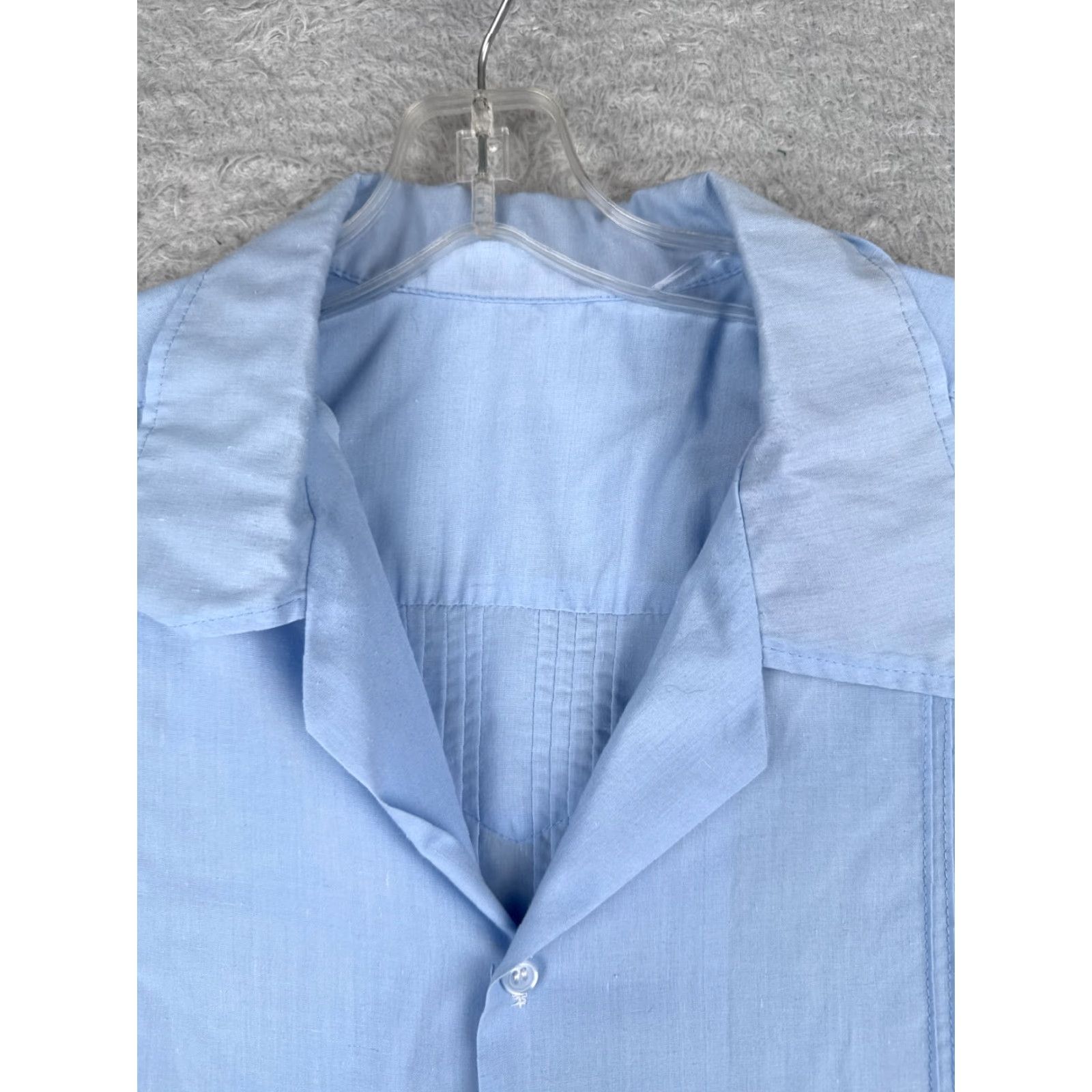 Vintage Guayabera Shirt Men XL Blue Button-Up Short Sleeve Polyester Blend Embroidered Aloha Beach Hawaiian Vacation Resort Shirt Mens Size US XL / EU 56 / 4 - 6 Thumbnail