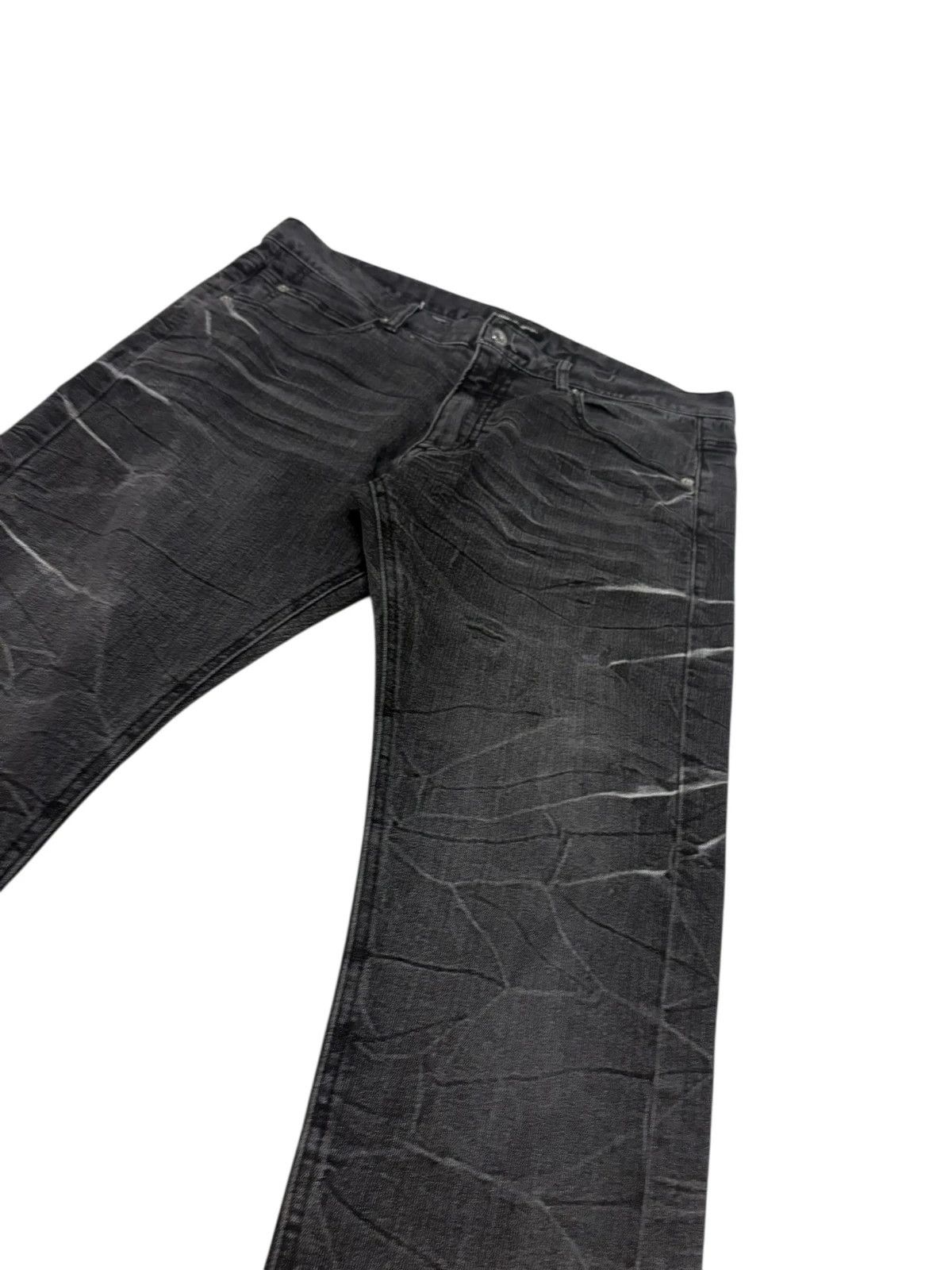 semanticdesign Japanese Brand black gradient claw mark denim jeans Size US 32 / EU 48 - 2 Thumbnail