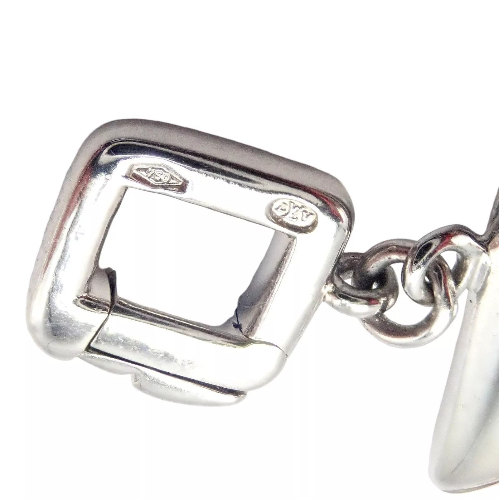 Louis Vuitton Louis Vuitton LV 18k Opening Envelope Letter Charm Pendant Size ONE SIZE - 6 Thumbnail
