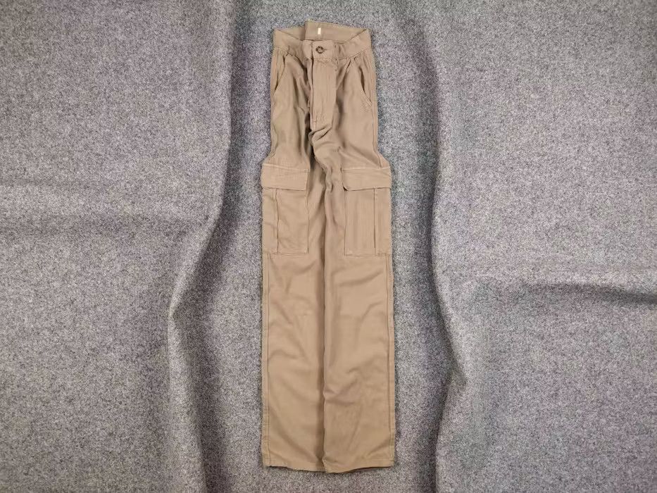 Japanese Brand Vintage 90's Japanese Baggy Beige Cargo Pants Y2K Hype Style Size US 29 - 1 Thumbnail