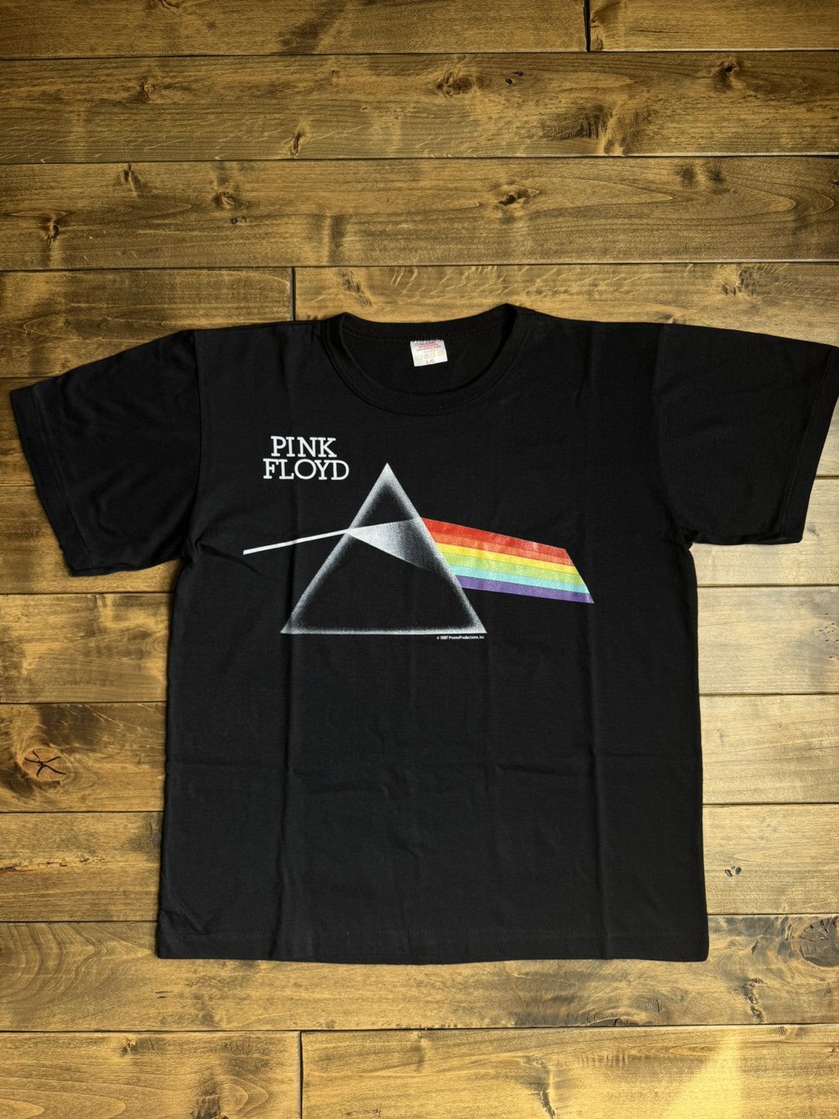 Vintage Rare Vintage Pink Floyd 80s Dark Side Band Tee Single Stitch Size US L / EU 52-54 / 3 - 1 Thumbnail